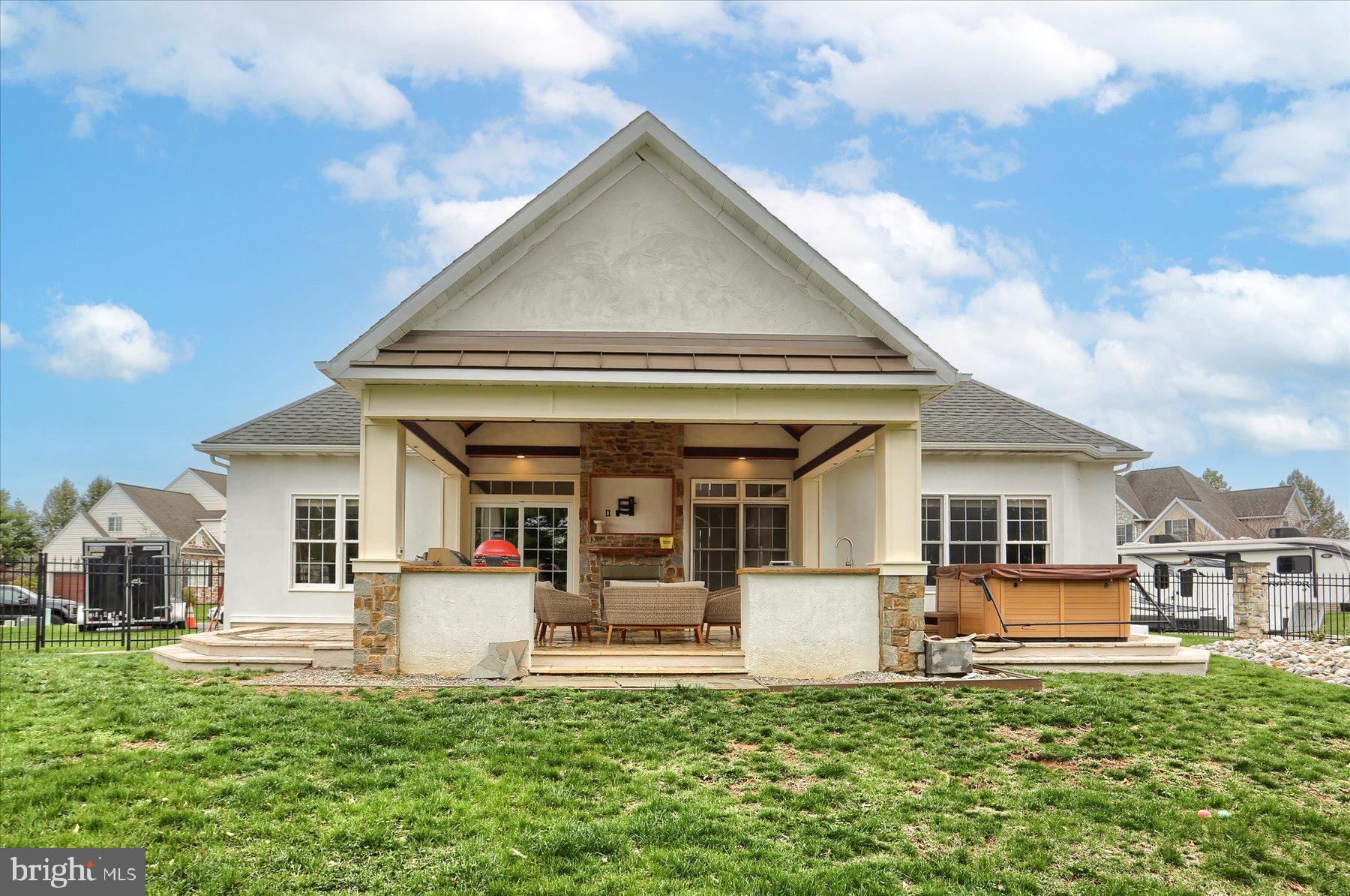 LANDIS CROSSING - Residential