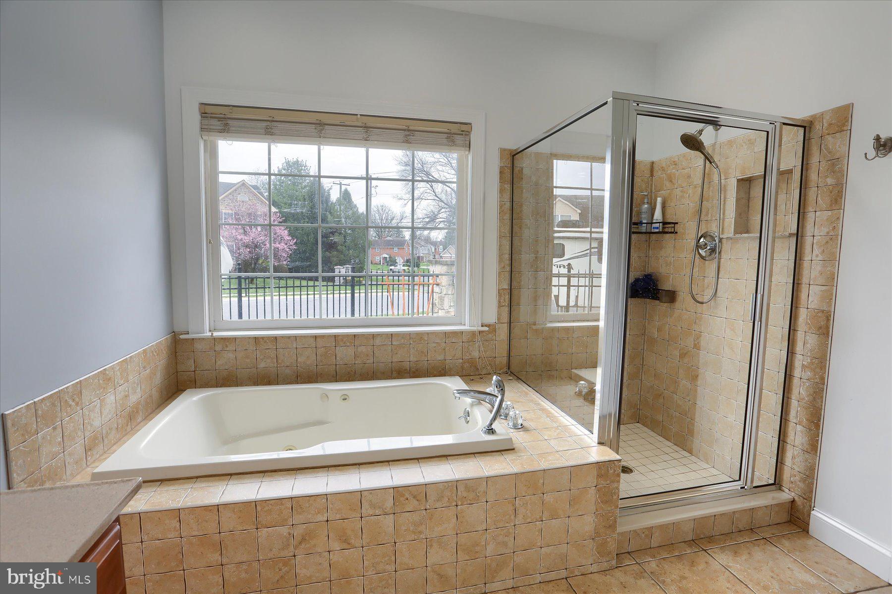 LANDIS CROSSING - Residential