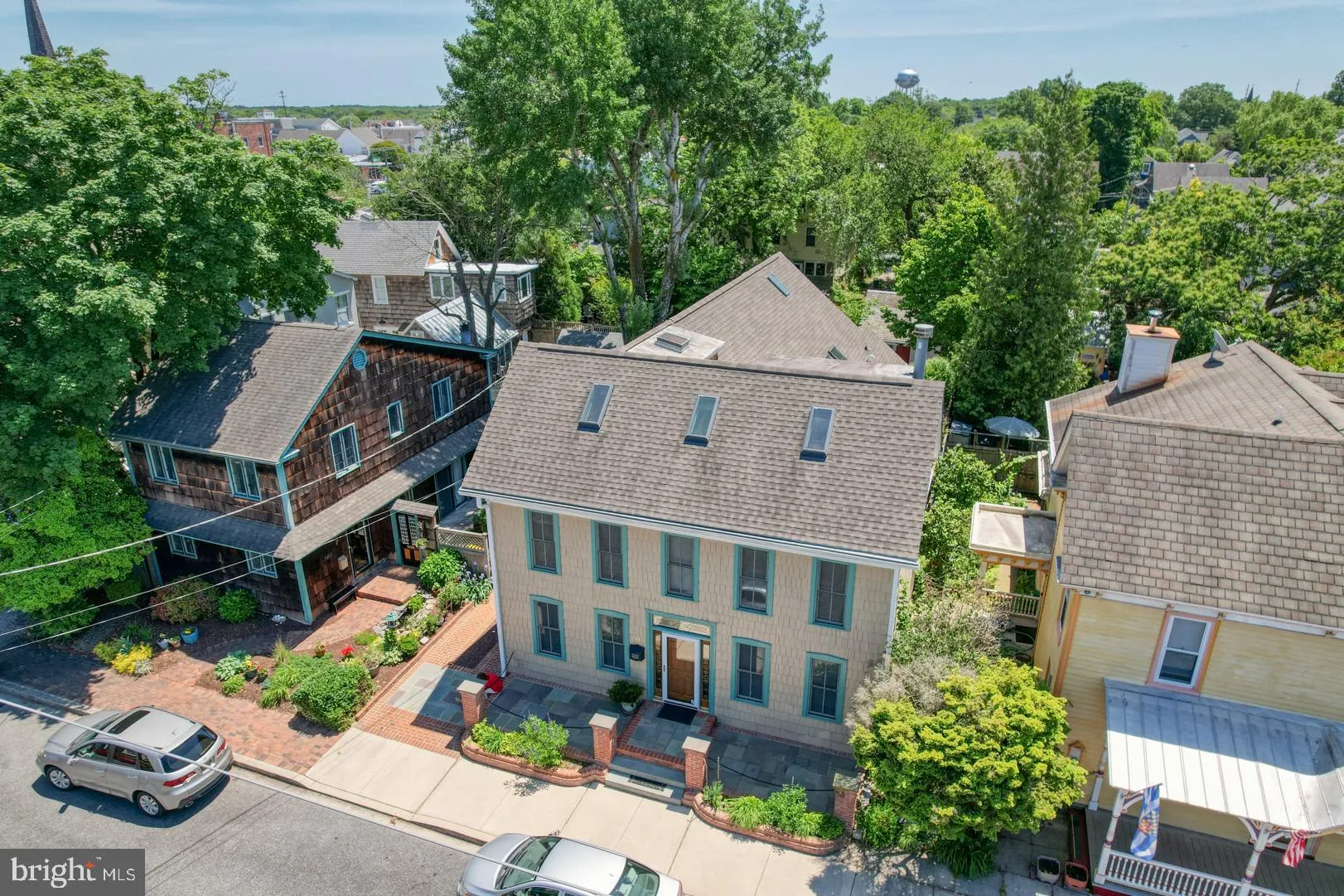 Lewes, Delaware 19958, United States, 4 Bedrooms Bedrooms, ,6 BathroomsBathrooms,Residential,Contingent,111306