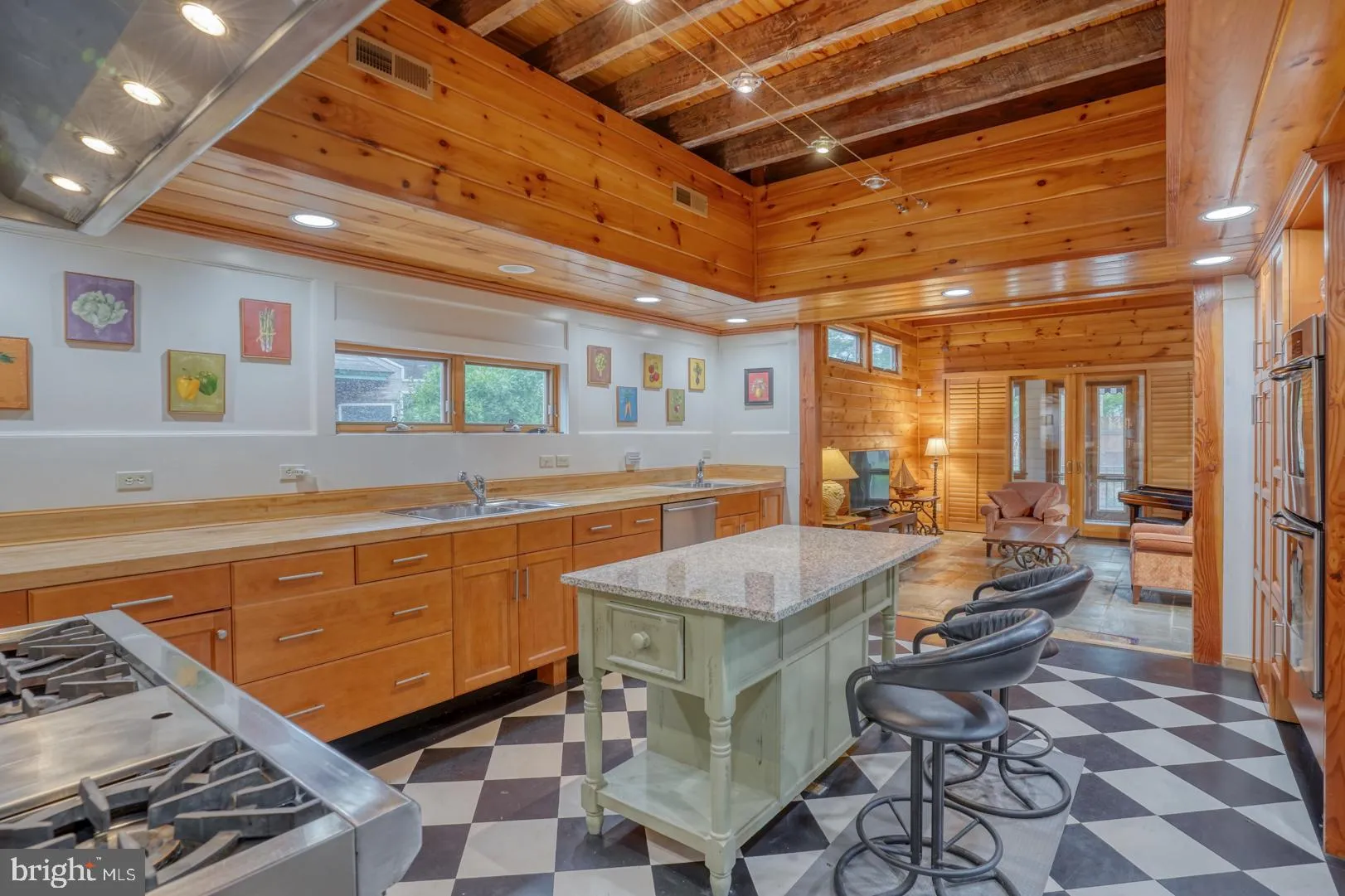 Lewes, Delaware 19958, United States, 4 Bedrooms Bedrooms, ,6 BathroomsBathrooms,Residential,Contingent,111306