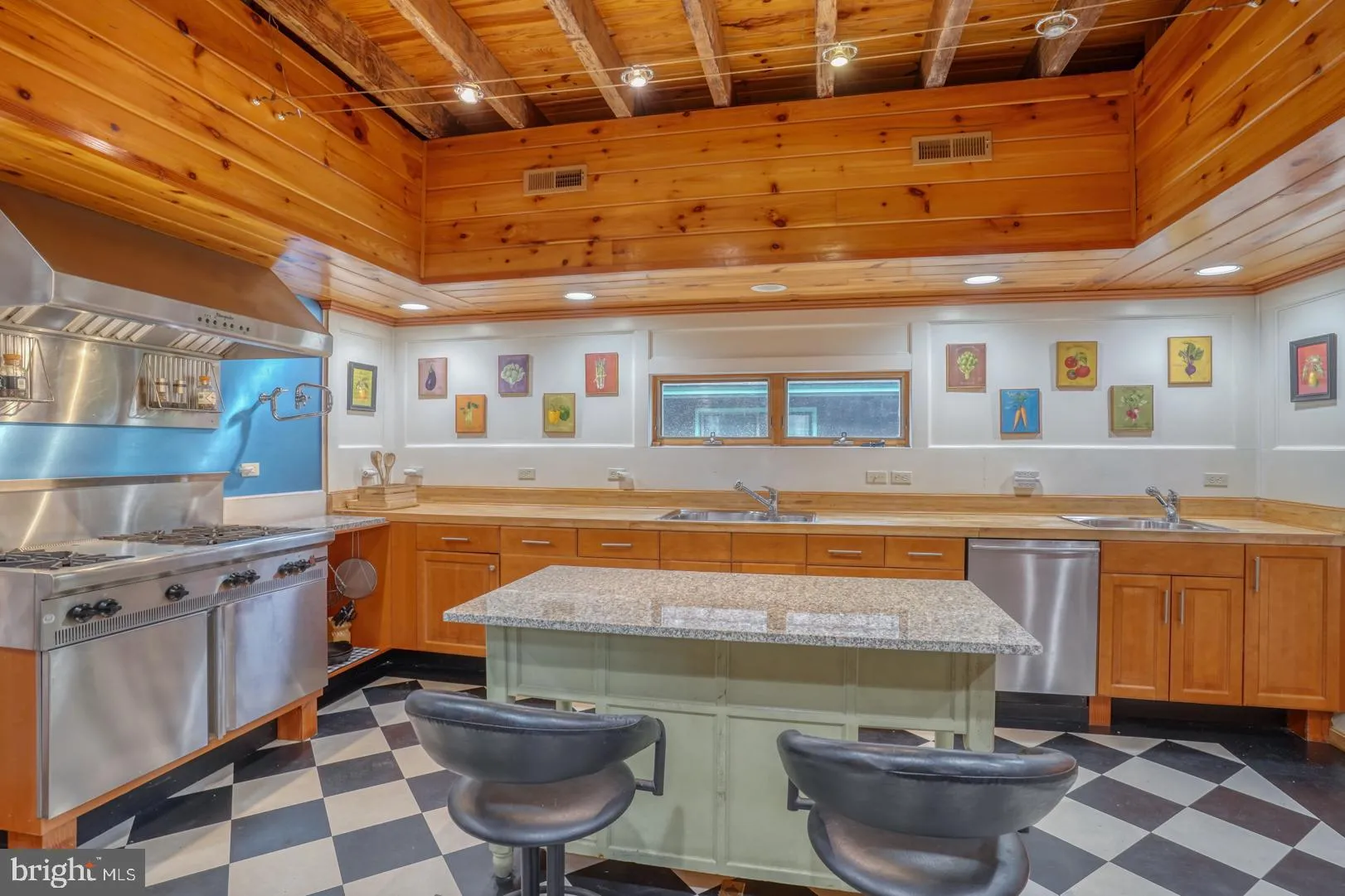 Lewes, Delaware 19958, United States, 4 Bedrooms Bedrooms, ,6 BathroomsBathrooms,Residential,Contingent,111306