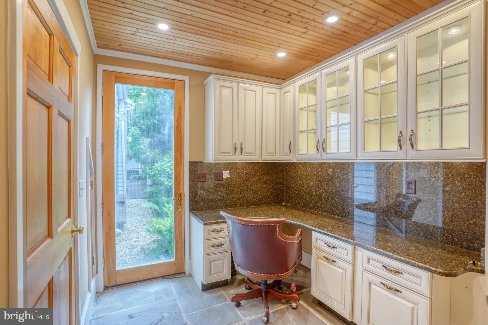 Lewes, Delaware 19958, United States, 4 Bedrooms Bedrooms, ,6 BathroomsBathrooms,Residential,Contingent,111306