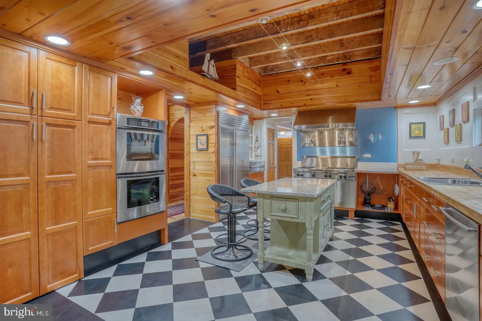 Lewes, Delaware 19958, United States, 4 Bedrooms Bedrooms, ,6 BathroomsBathrooms,Residential,Contingent,111306