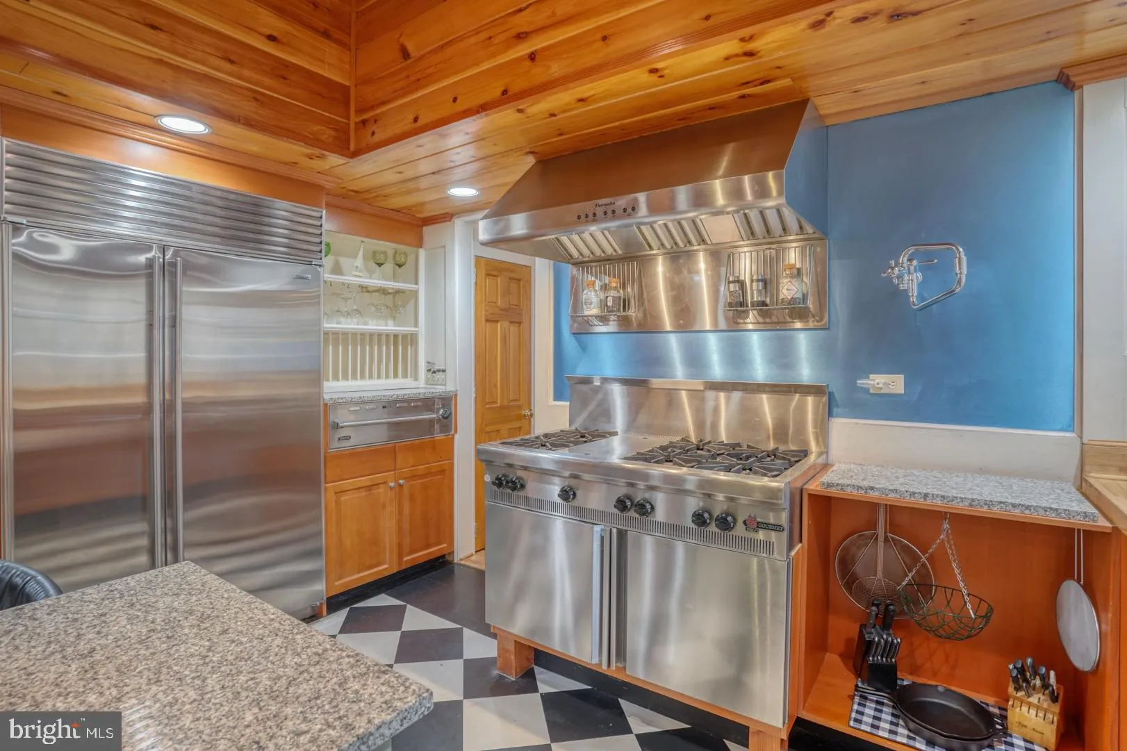 Lewes, Delaware 19958, United States, 4 Bedrooms Bedrooms, ,6 BathroomsBathrooms,Residential,Contingent,111306