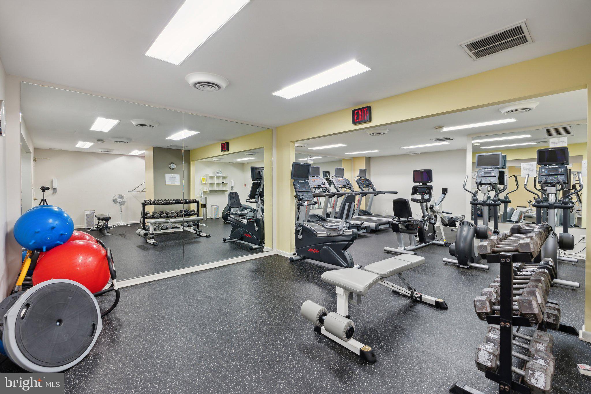 4620 NORTH PARK AVE - Residential