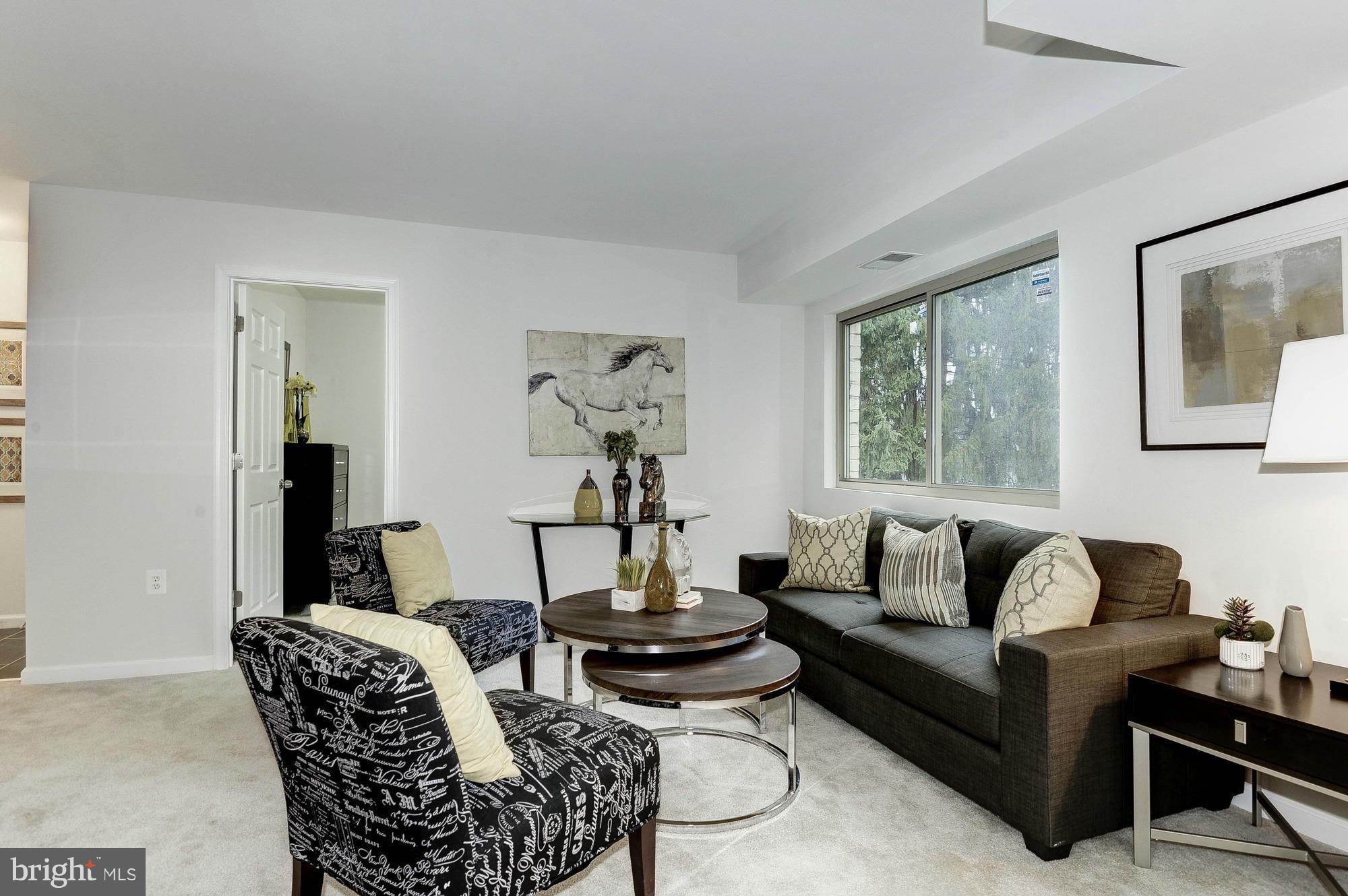 BETHESDA PARK - Residential Lease