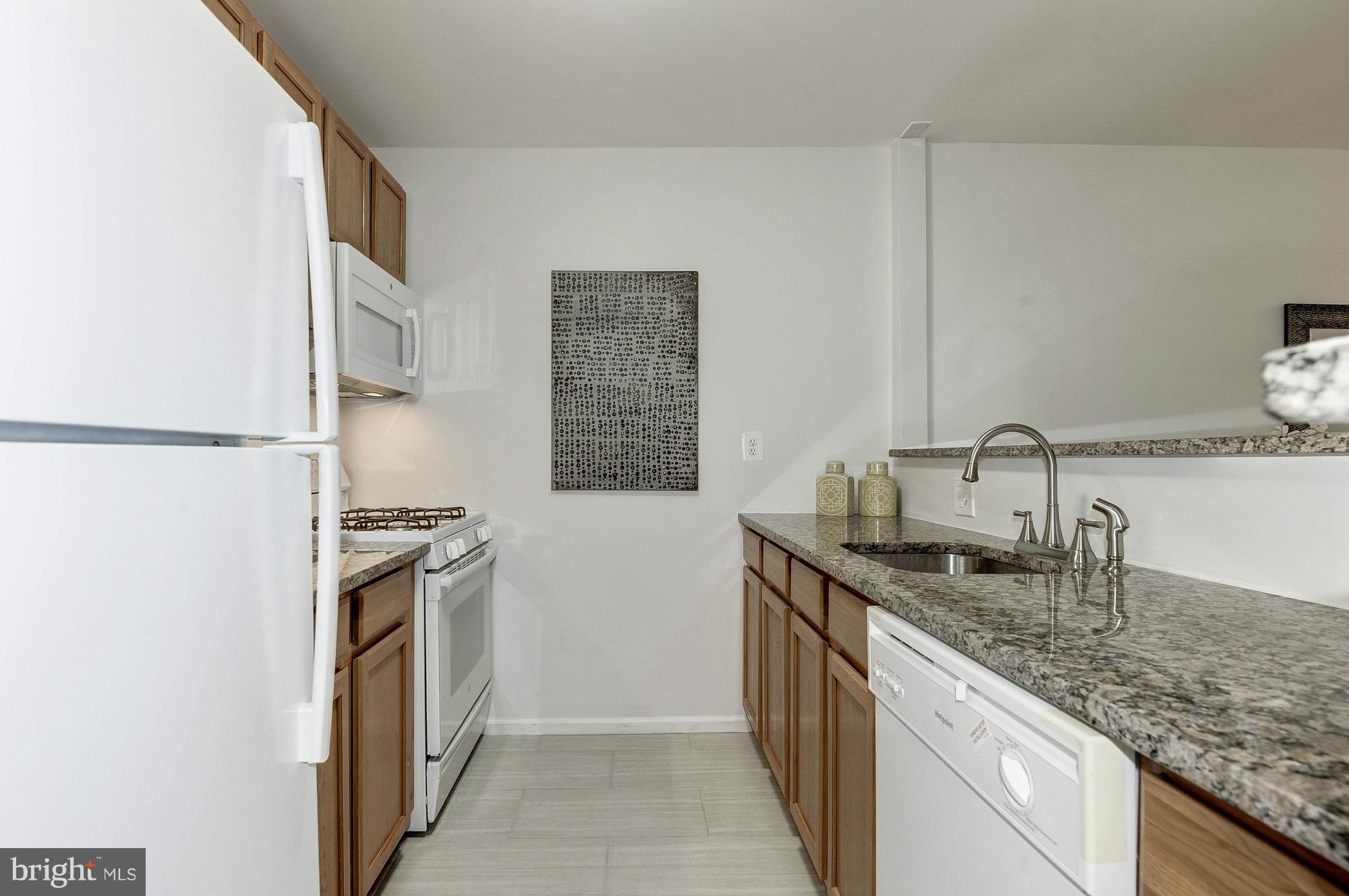 BETHESDA PARK - Residential Lease