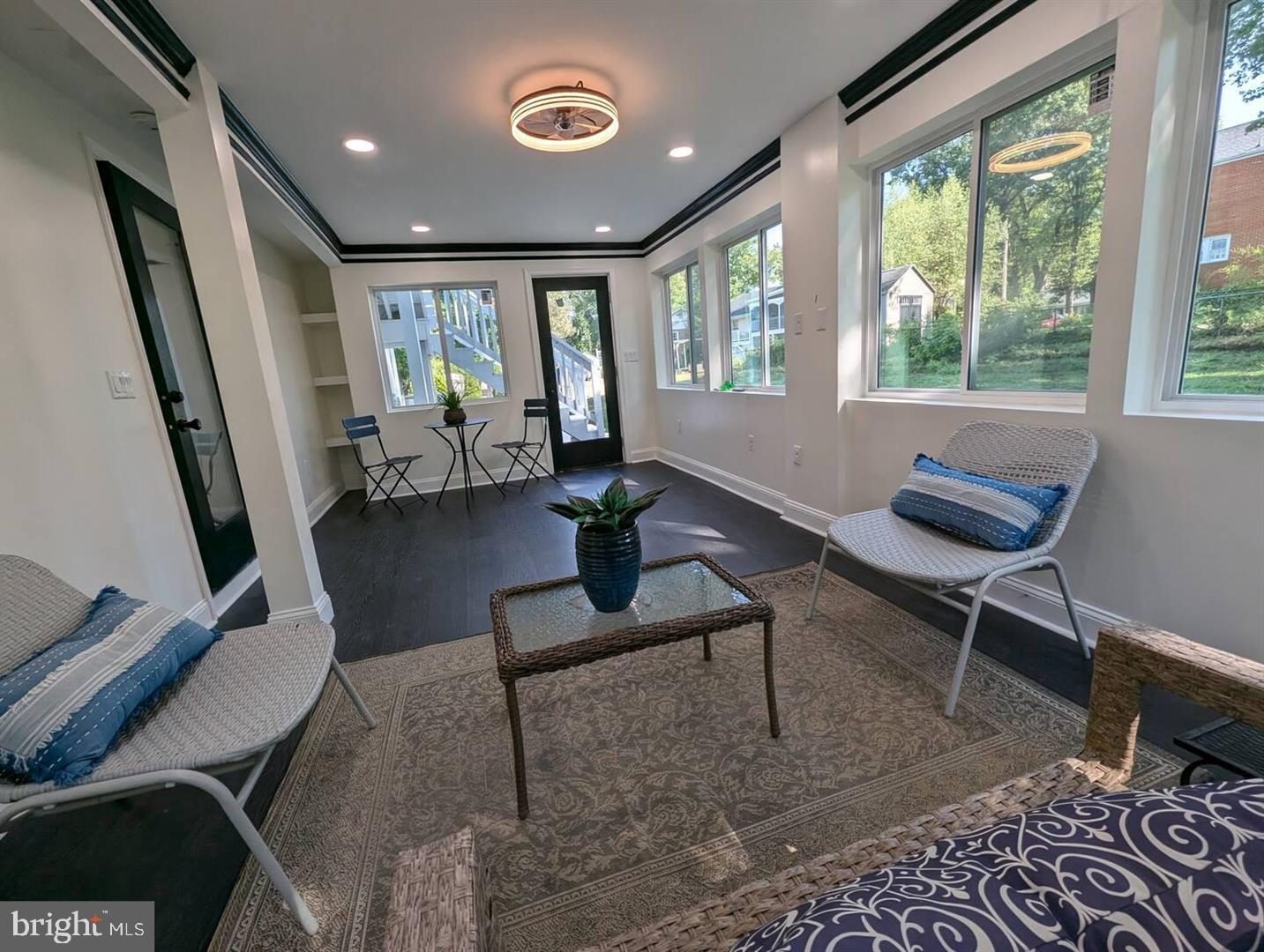 STRATFORD LANDING - Residential Lease