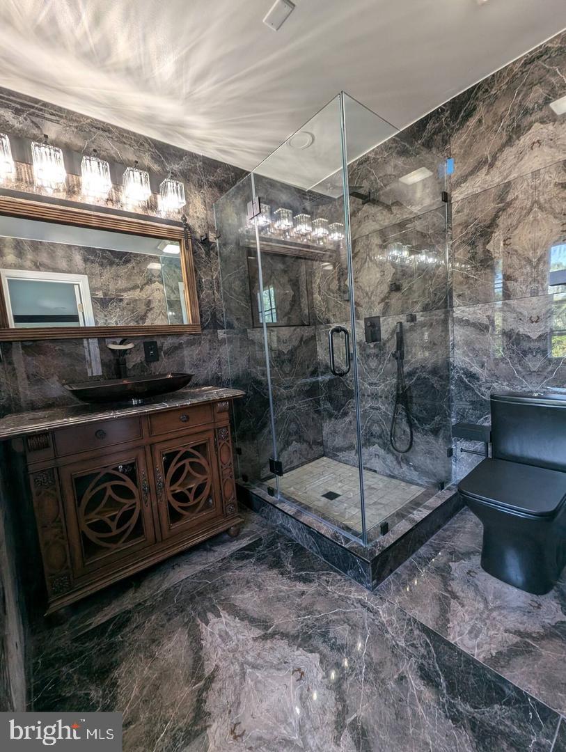 STRATFORD LANDING - Residential Lease