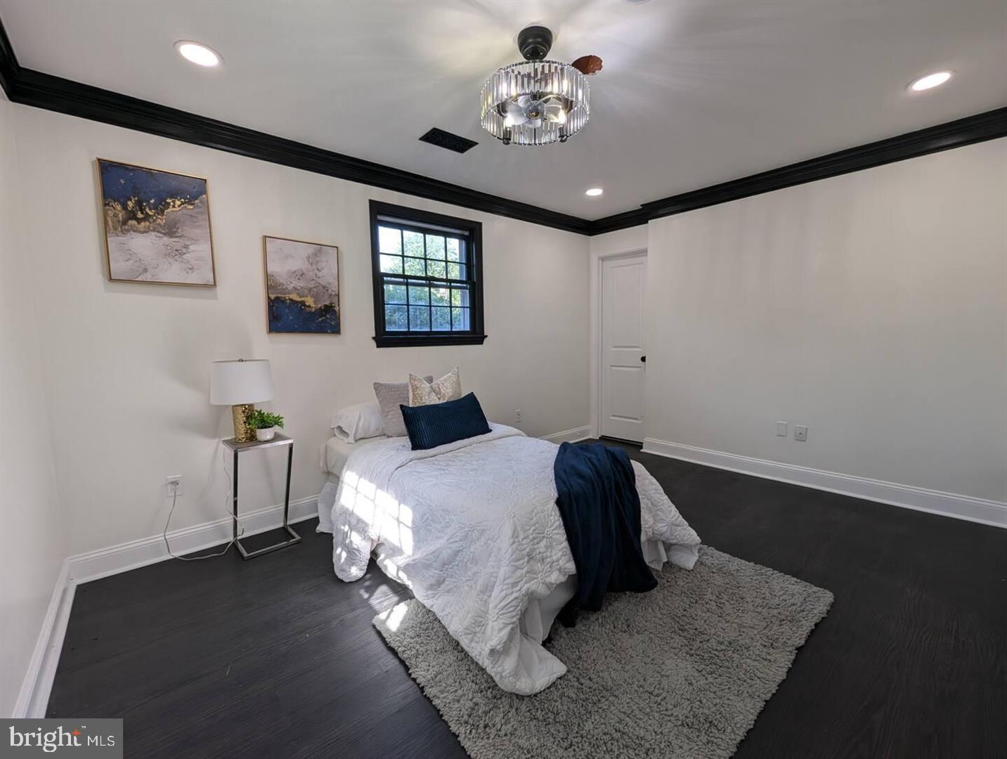 STRATFORD LANDING - Residential Lease