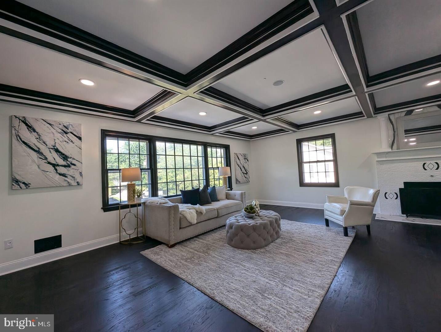 STRATFORD LANDING - Residential Lease