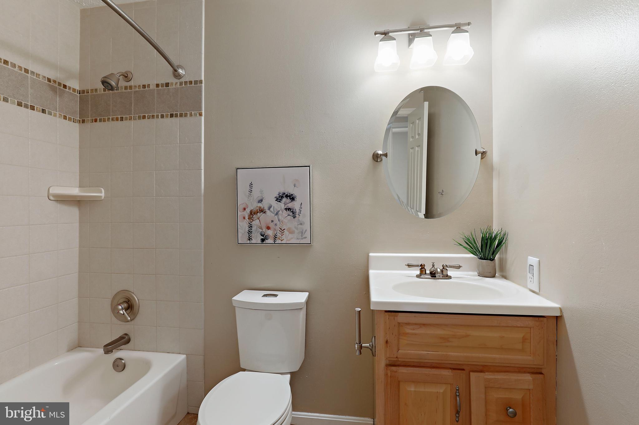 VILLAGE OF KINGS CONTRIVANCE - Residential