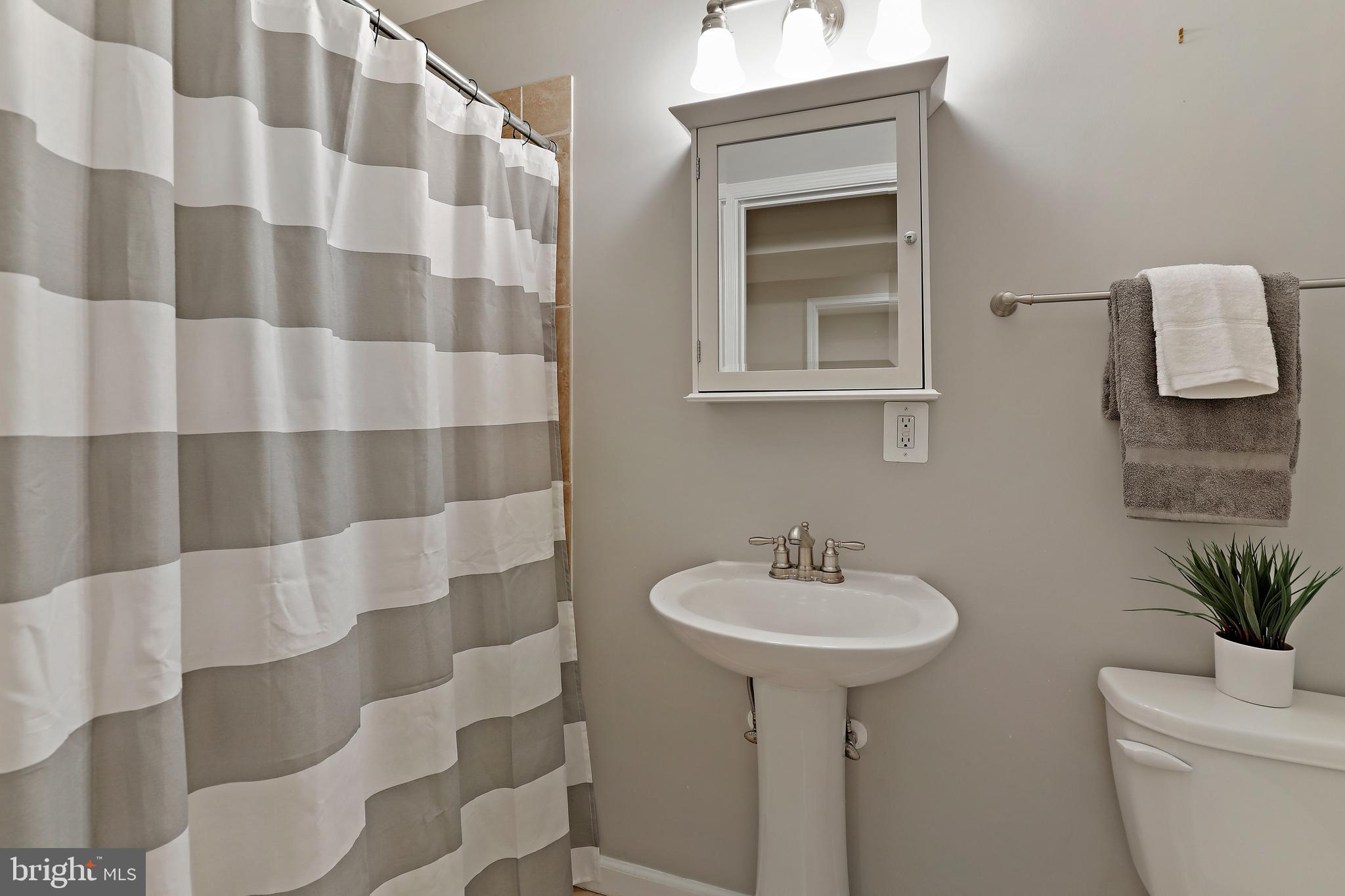 VILLAGE OF KINGS CONTRIVANCE - Residential