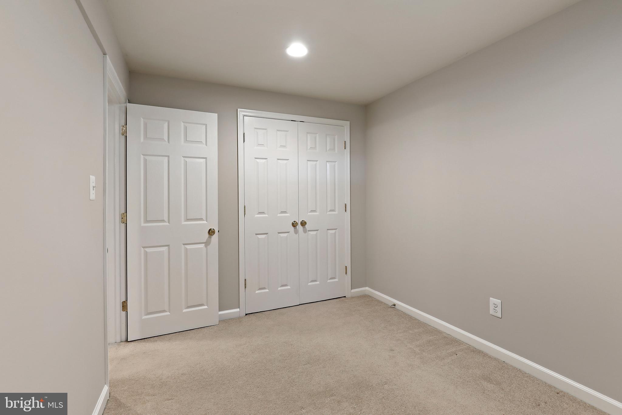 VILLAGE OF KINGS CONTRIVANCE - Residential