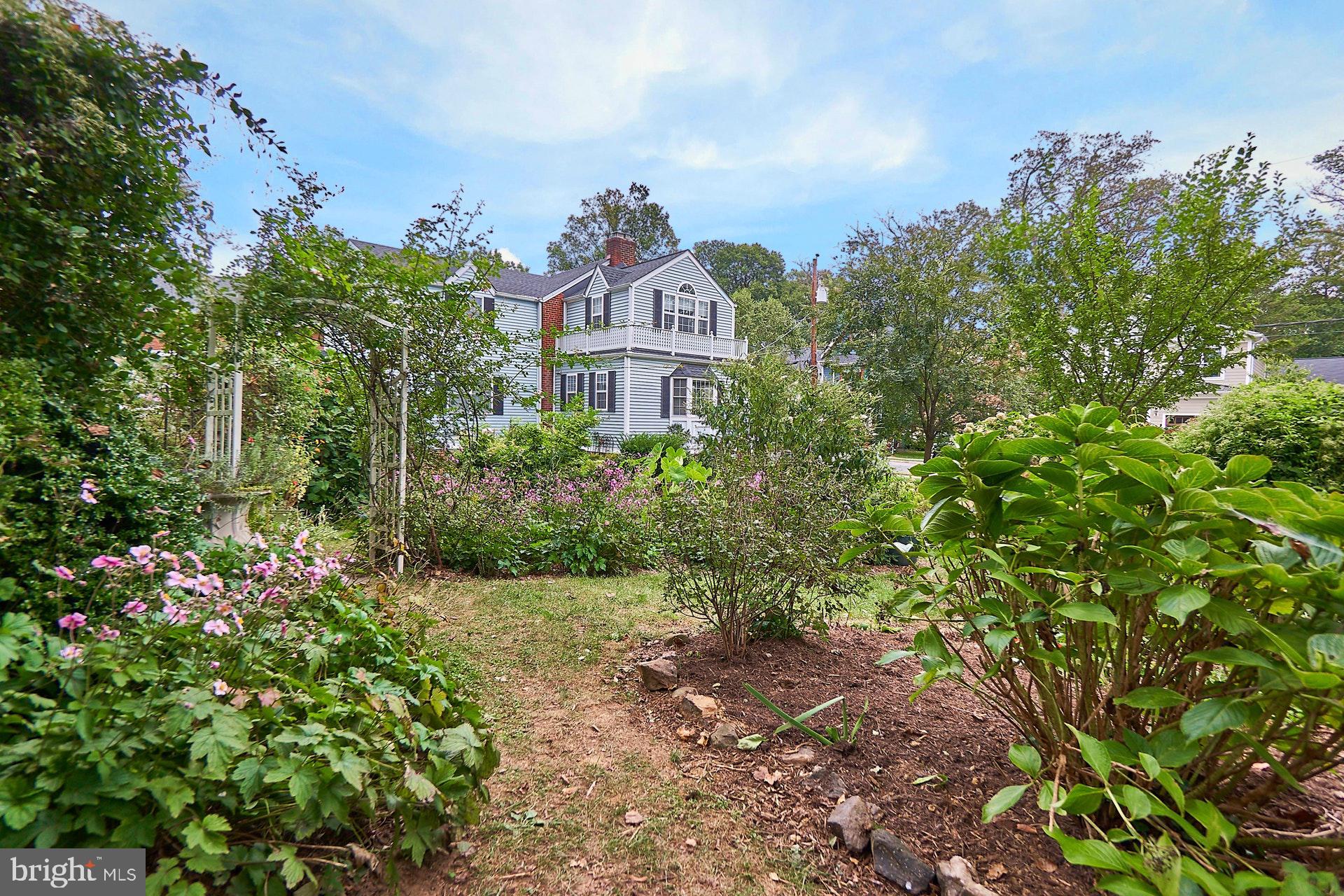 CHERRYDALE - Residential