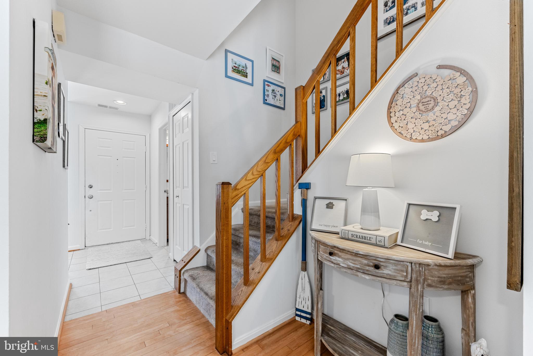 HUNT MEADOW - Residential