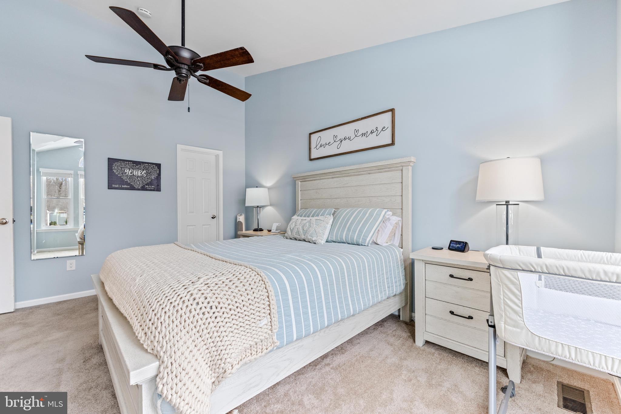 HUNT MEADOW - Residential