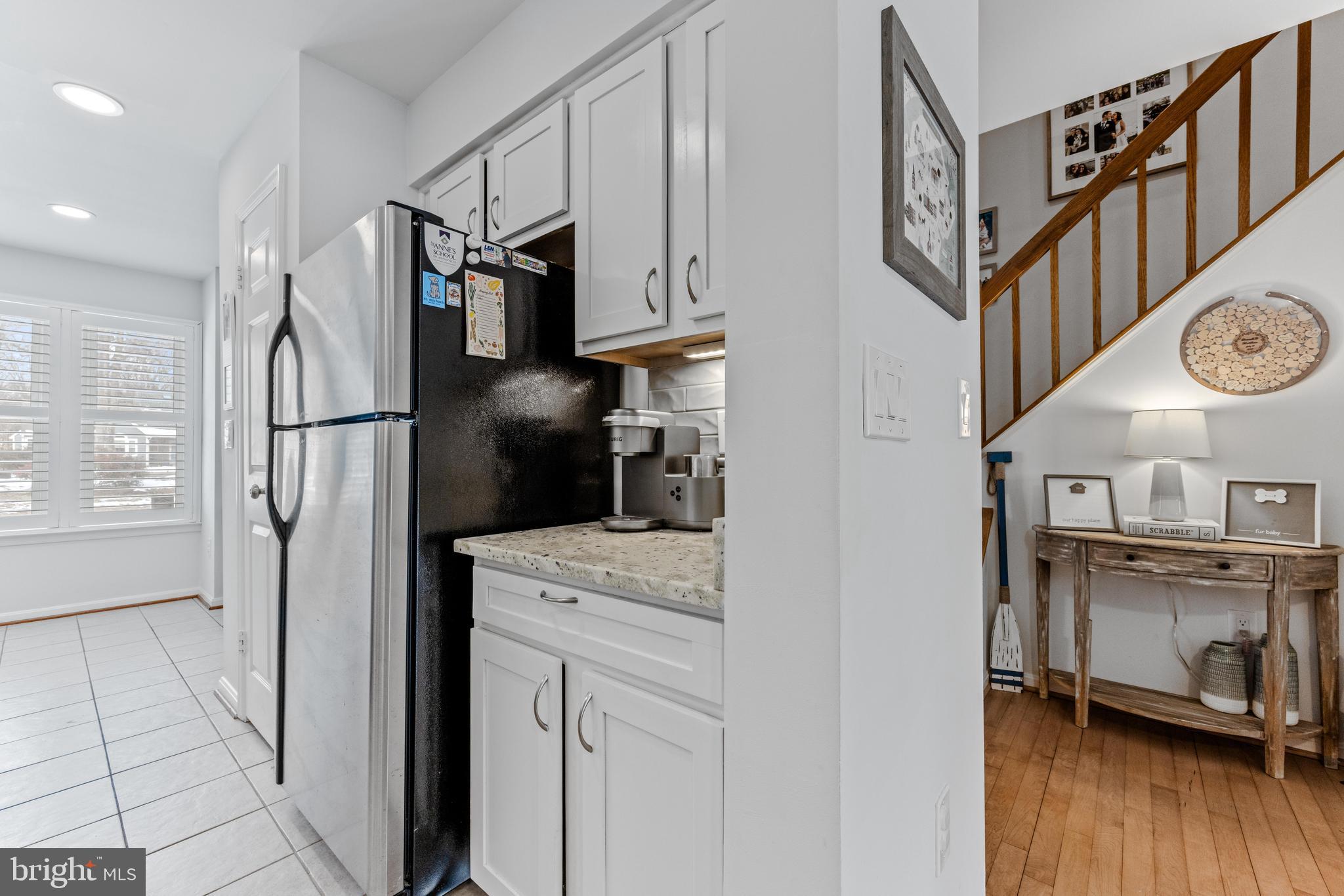 HUNT MEADOW - Residential