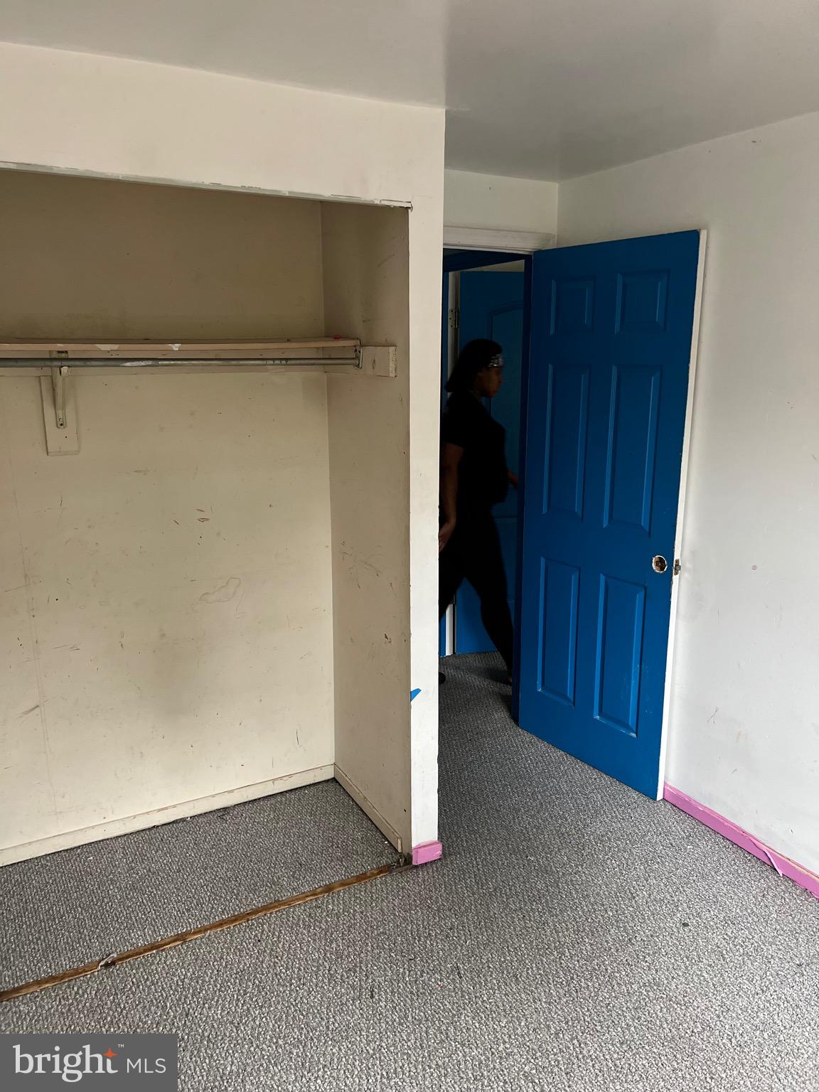 VILLAGE OF LONG REACH - Residential