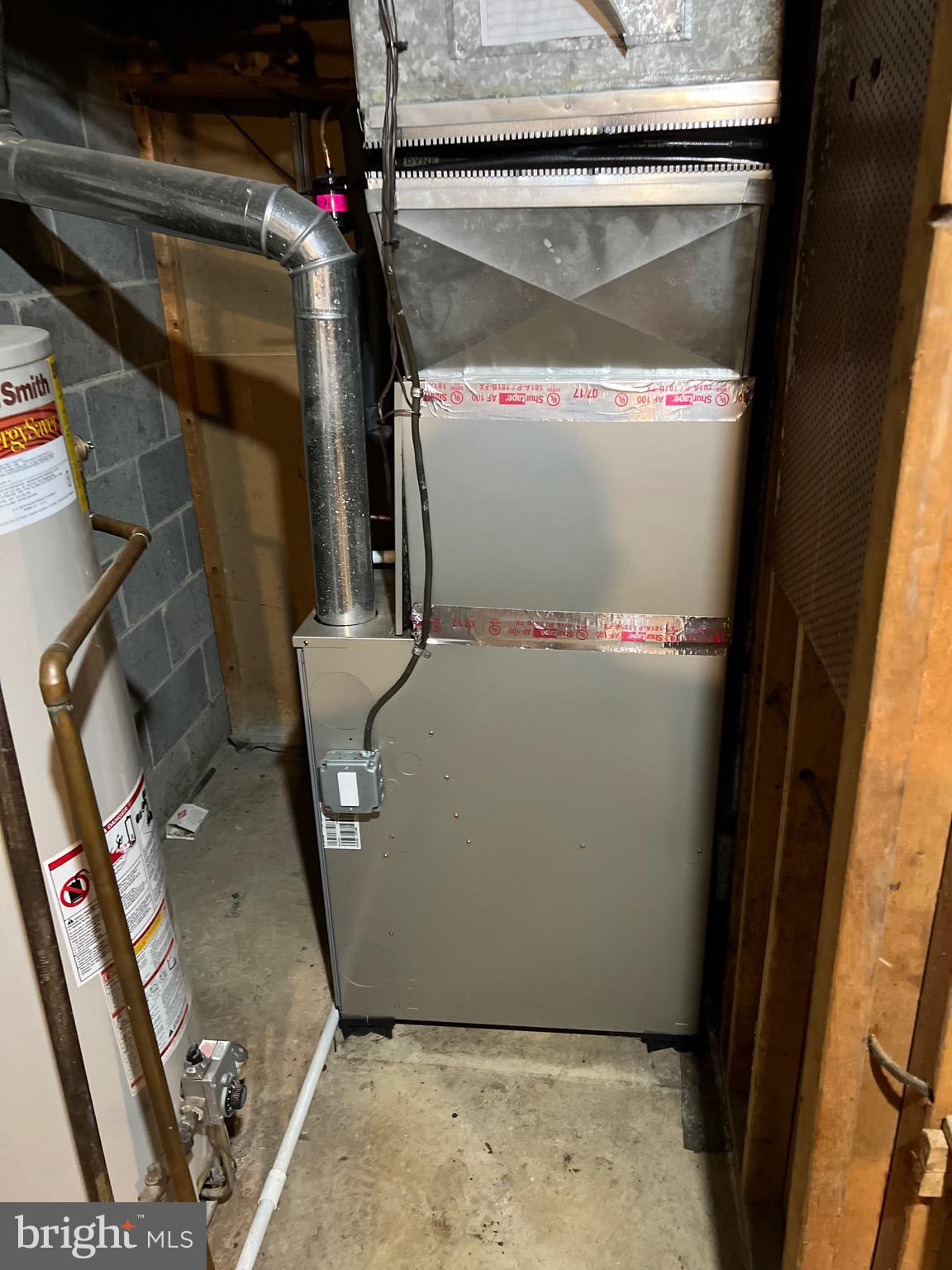 VILLAGE OF LONG REACH - Residential