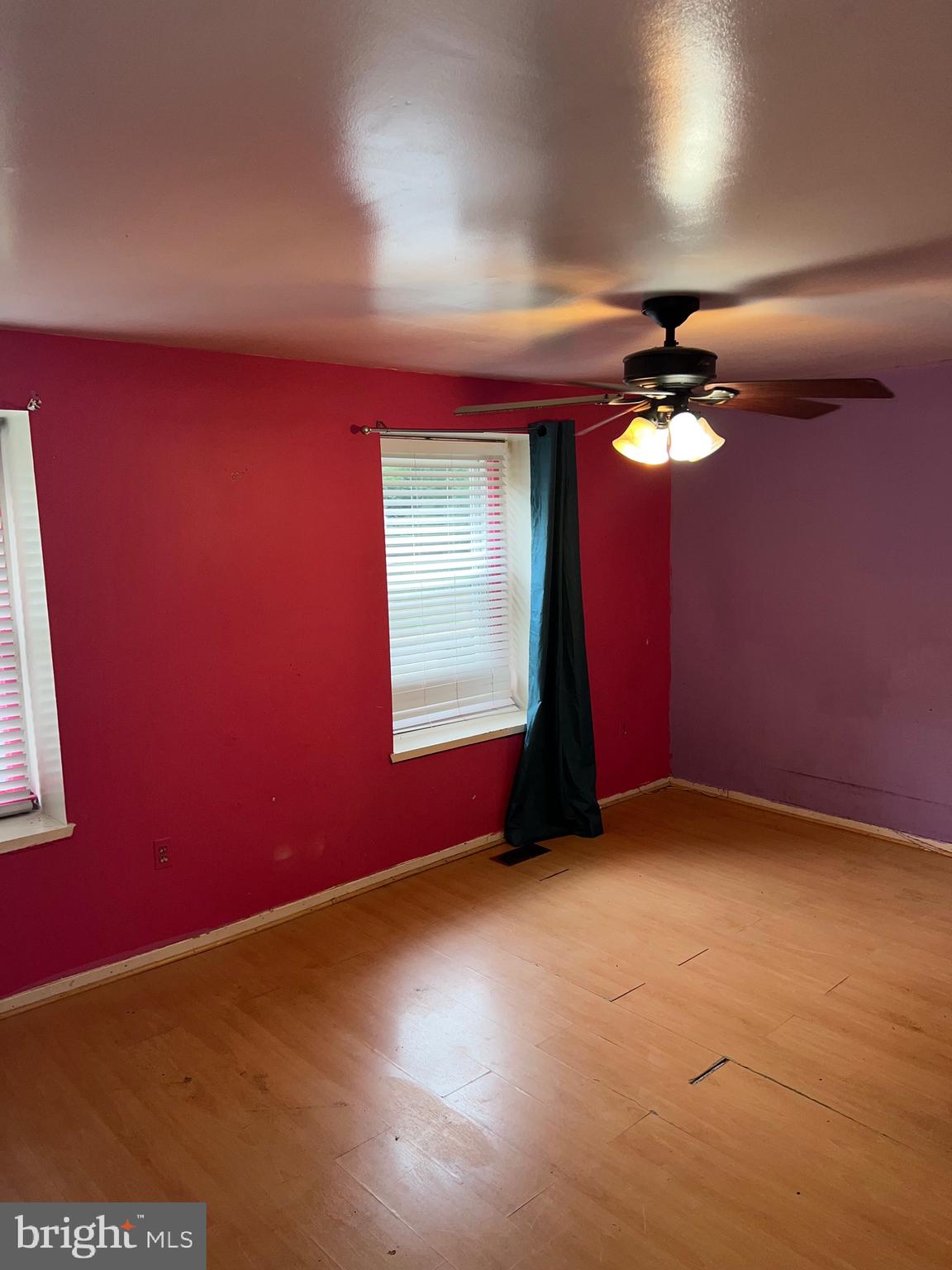 VILLAGE OF LONG REACH - Residential