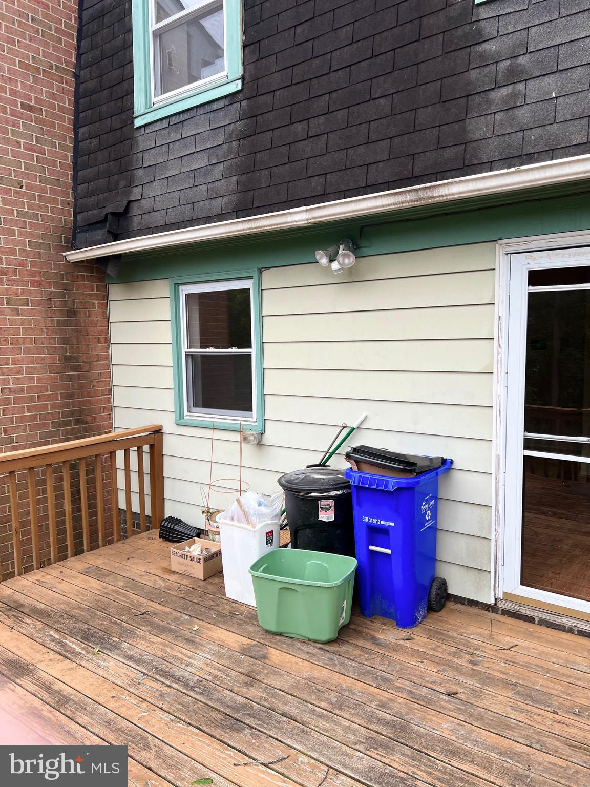 VILLAGE OF LONG REACH - Residential