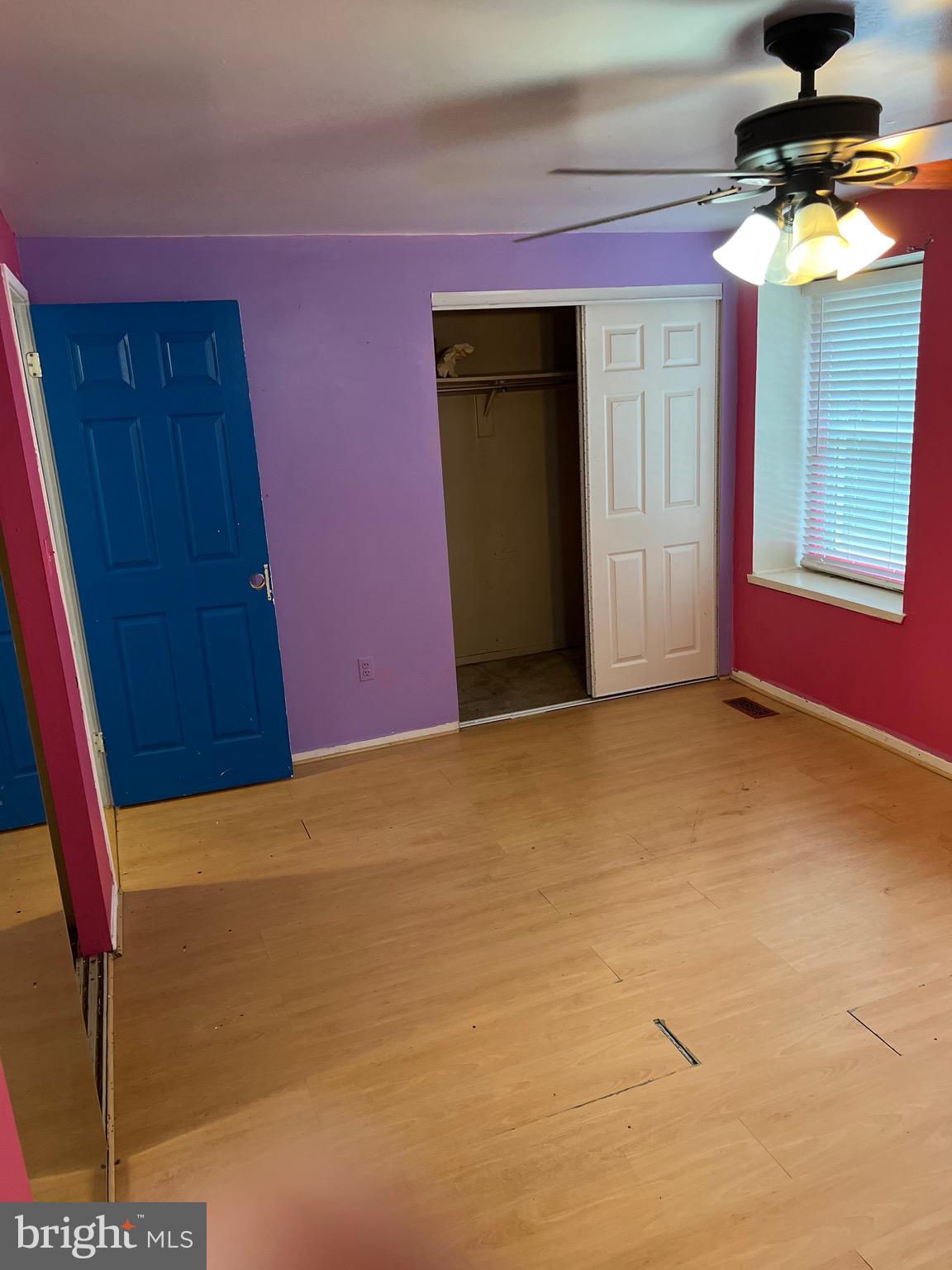 VILLAGE OF LONG REACH - Residential