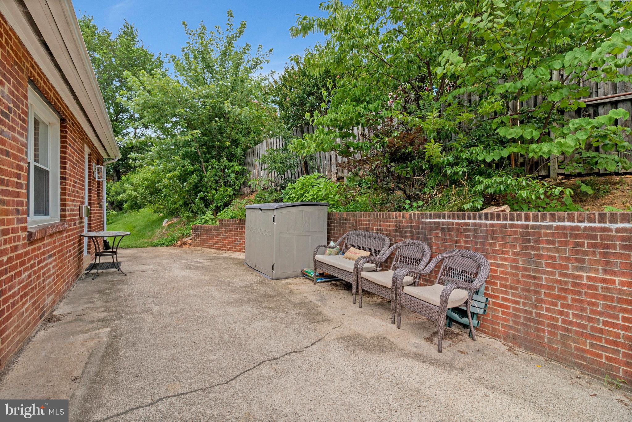 GEORGE WASHINGTON PARK - Residential Lease