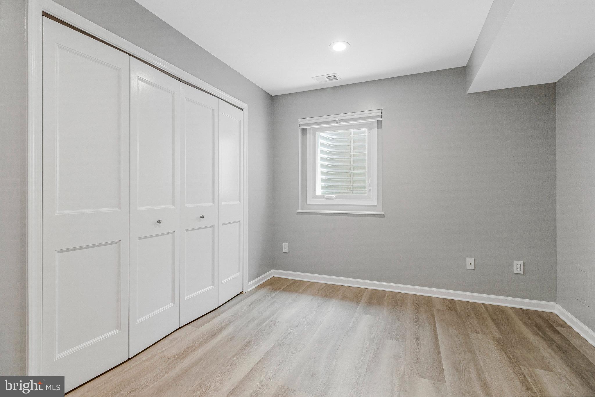 GEORGE WASHINGTON PARK - Residential Lease