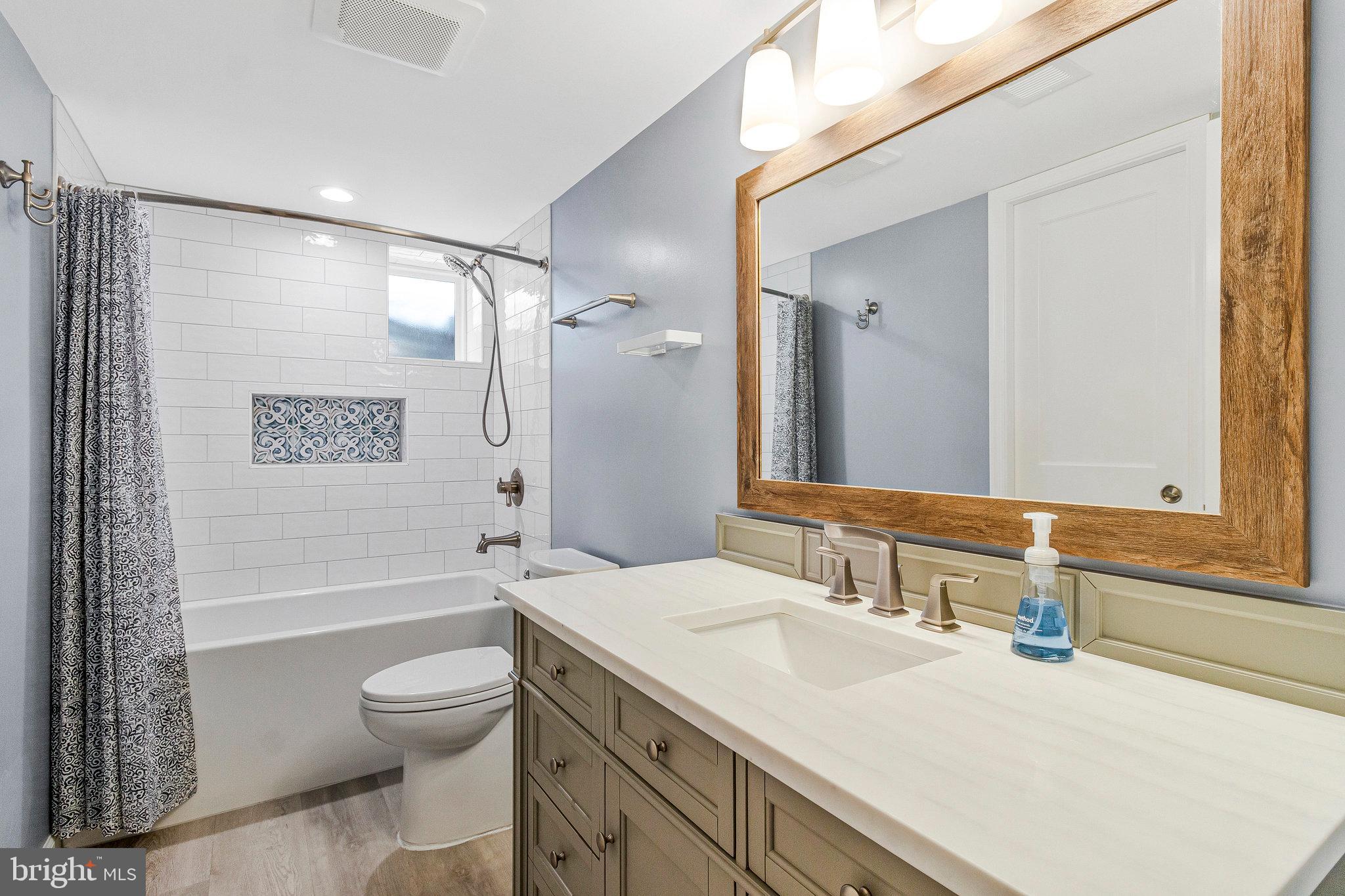 GEORGE WASHINGTON PARK - Residential Lease