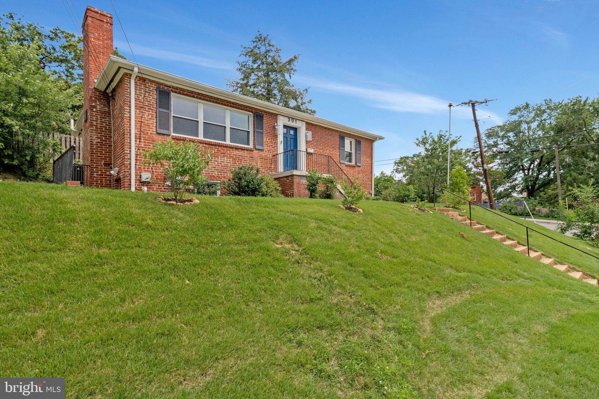 GEORGE WASHINGTON PARK - Residential Lease