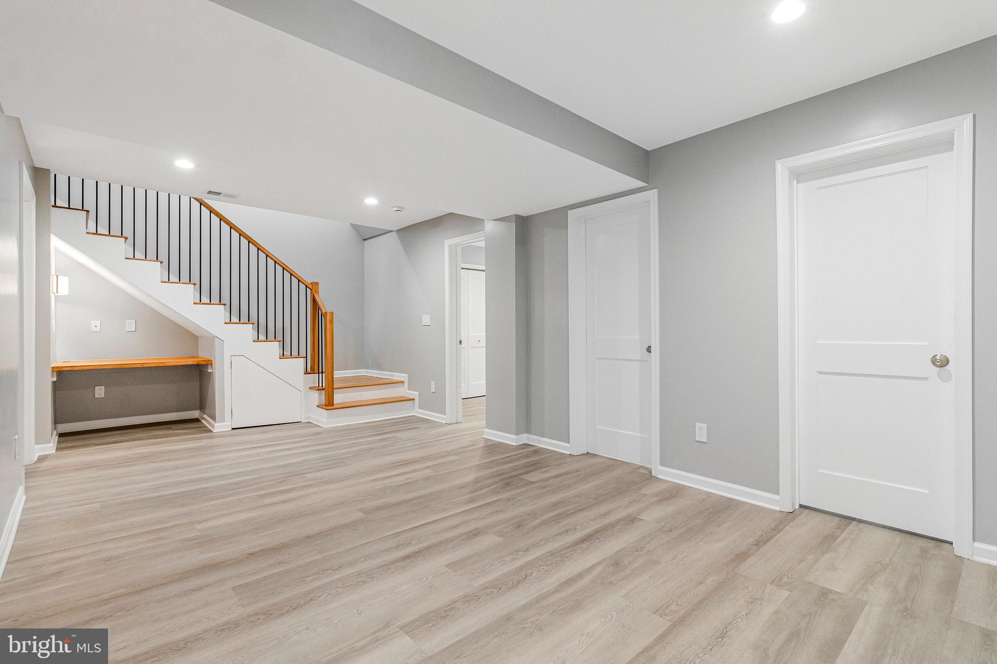 GEORGE WASHINGTON PARK - Residential Lease