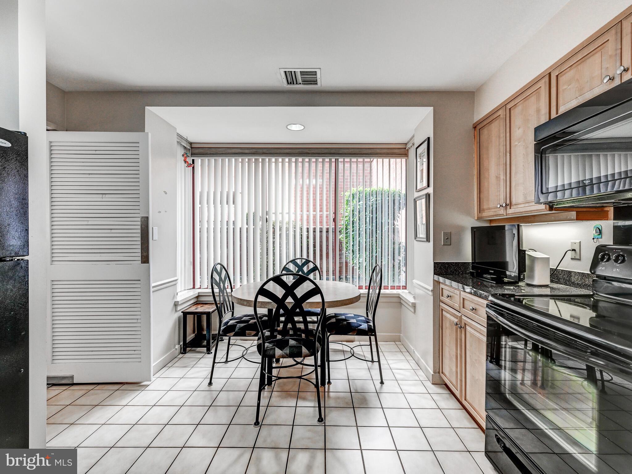 ANNEN WOODS - Residential