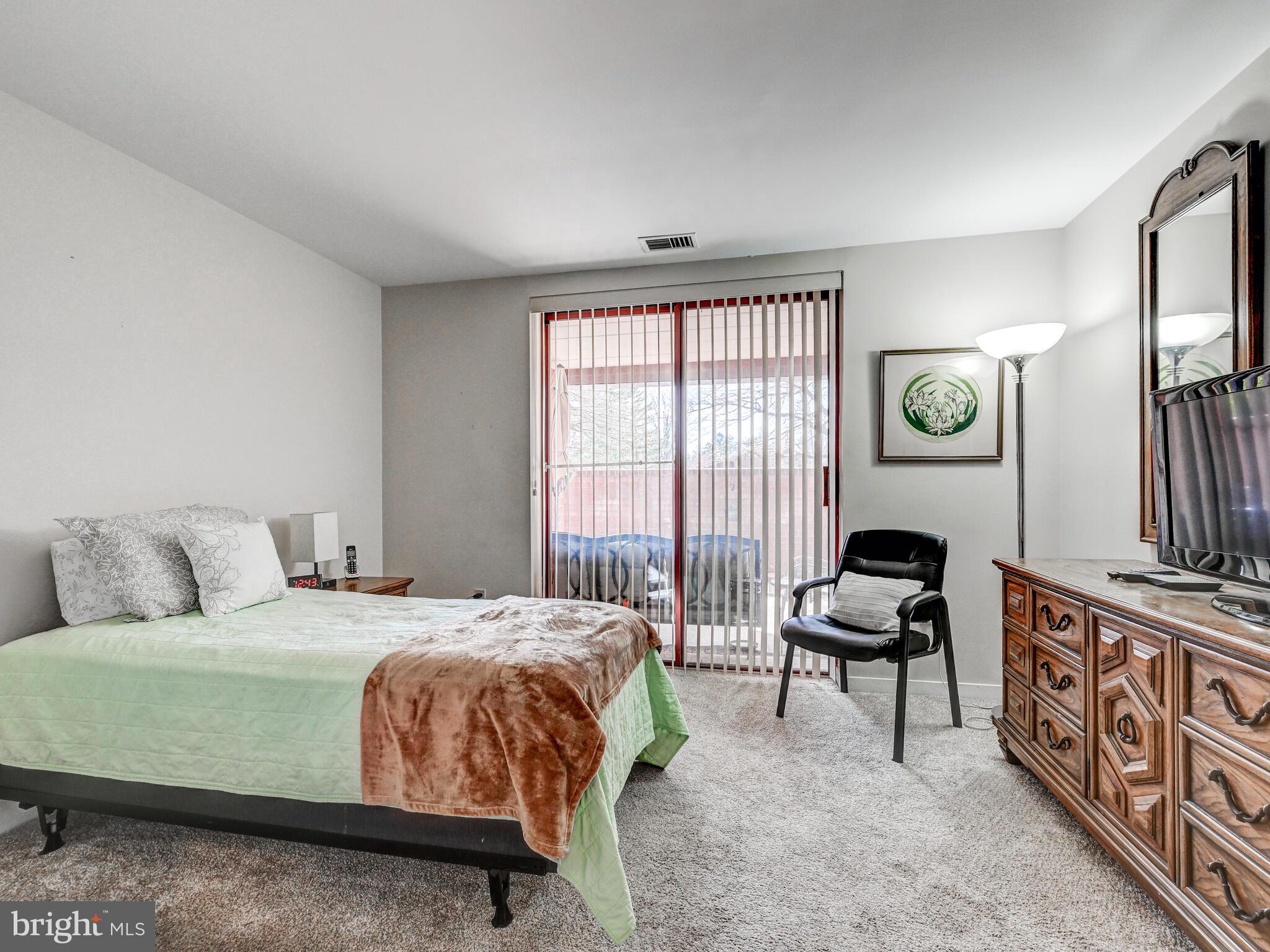 ANNEN WOODS - Residential