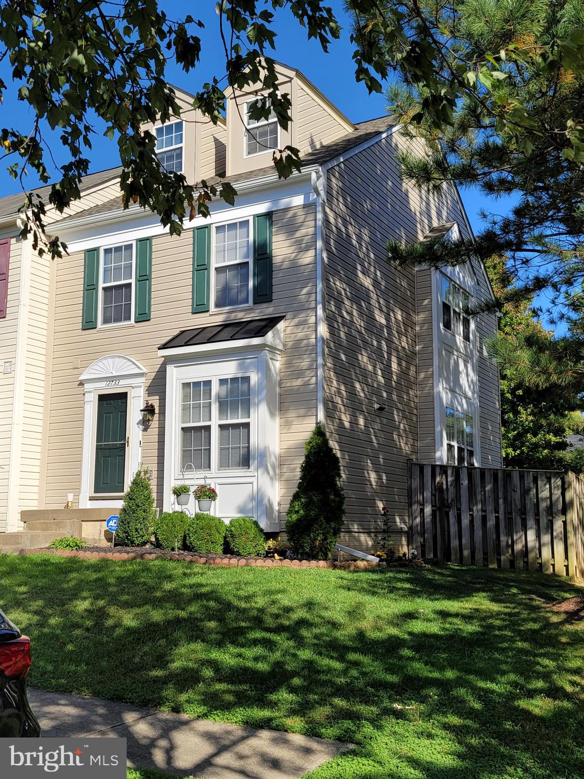 ROLLING BROOK - Residential