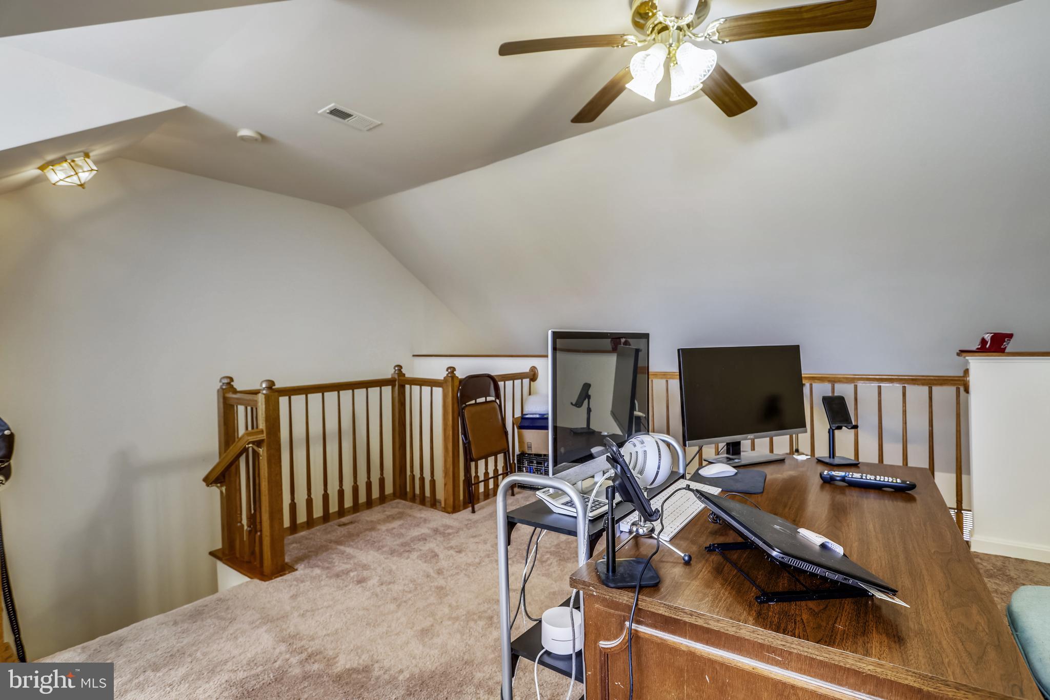 ROLLING BROOK - Residential