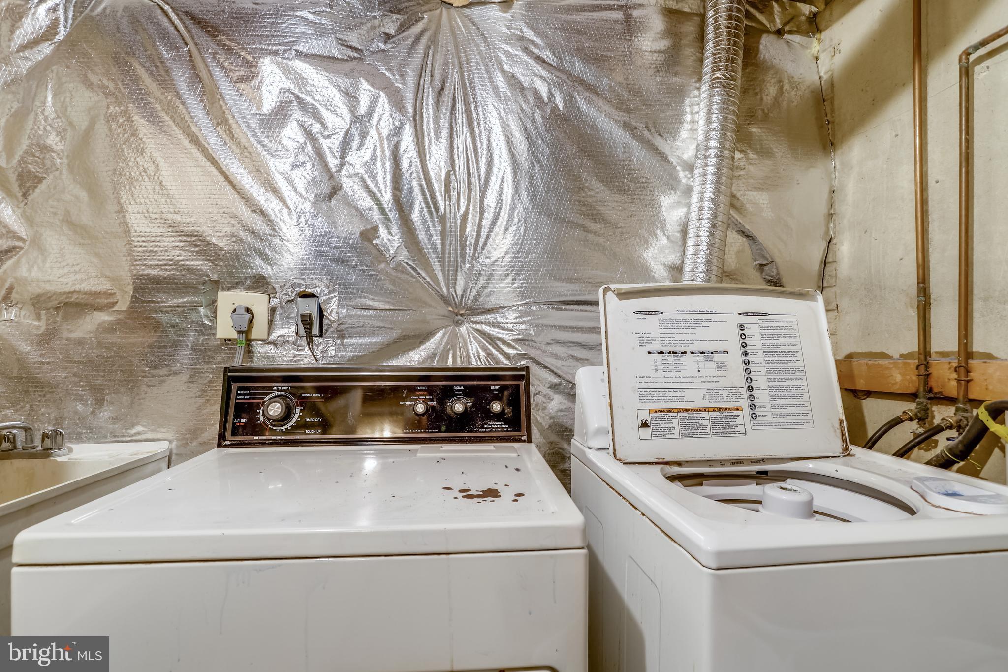 ROLLING BROOK - Residential