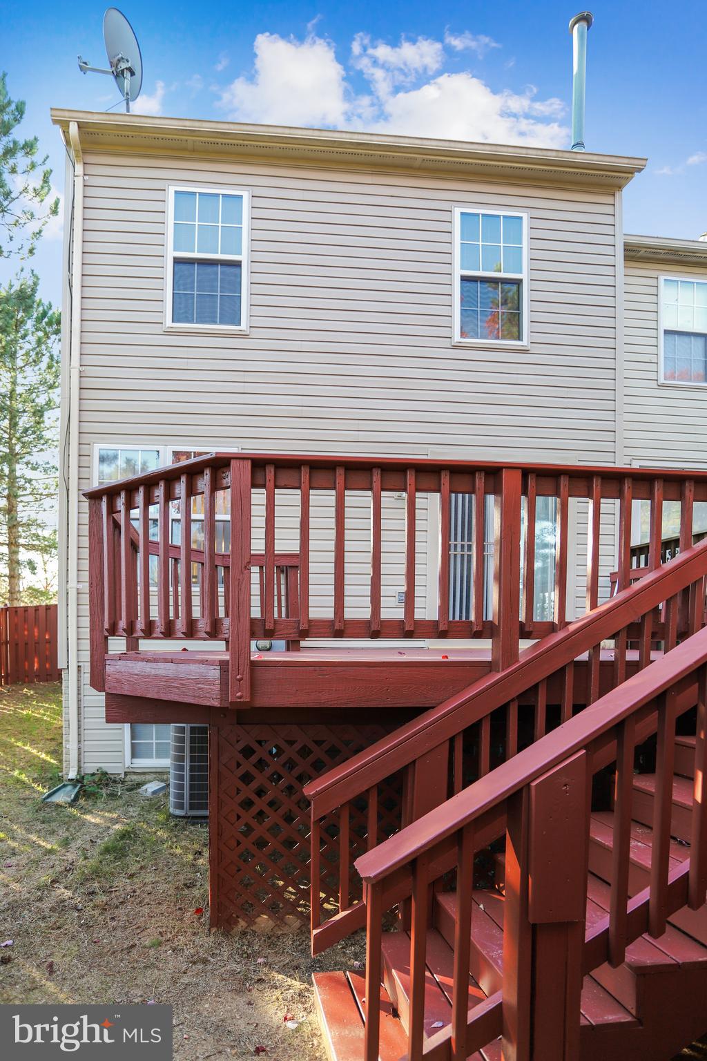 ROLLING BROOK - Residential