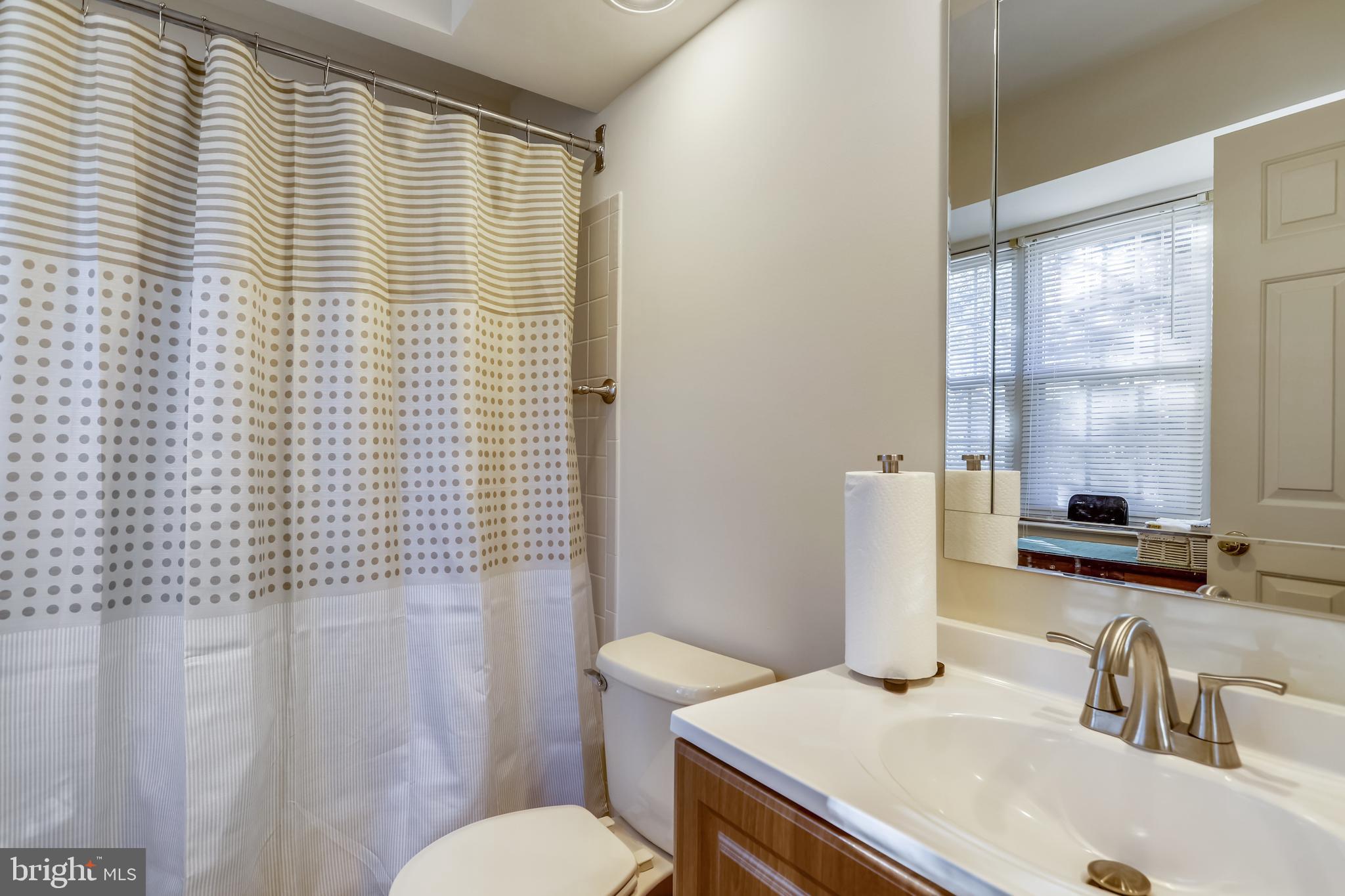 ROLLING BROOK - Residential