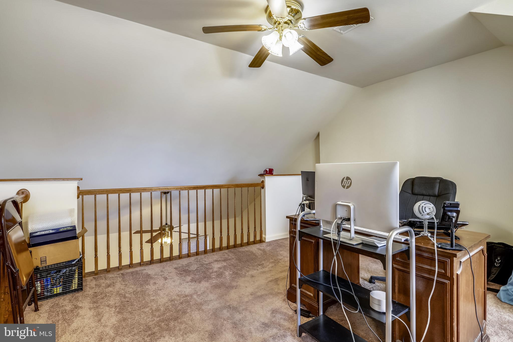 ROLLING BROOK - Residential