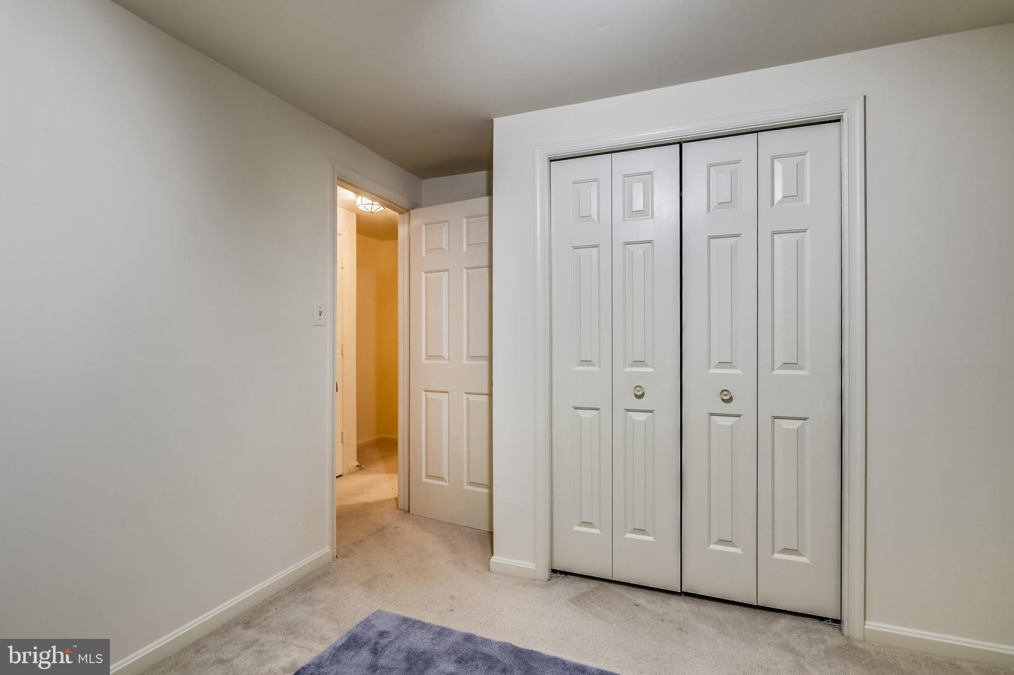 ROLLING BROOK - Residential