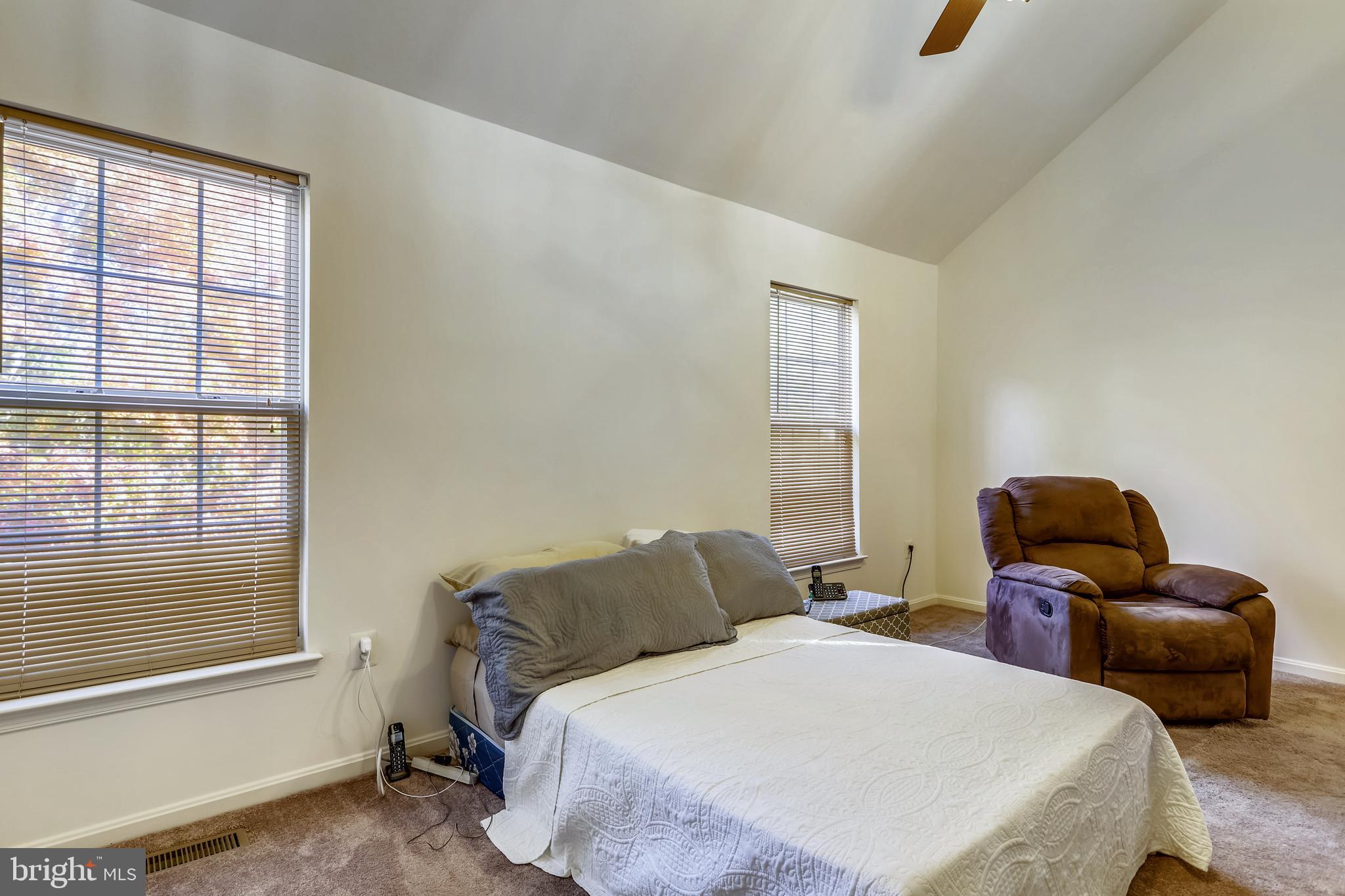 ROLLING BROOK - Residential