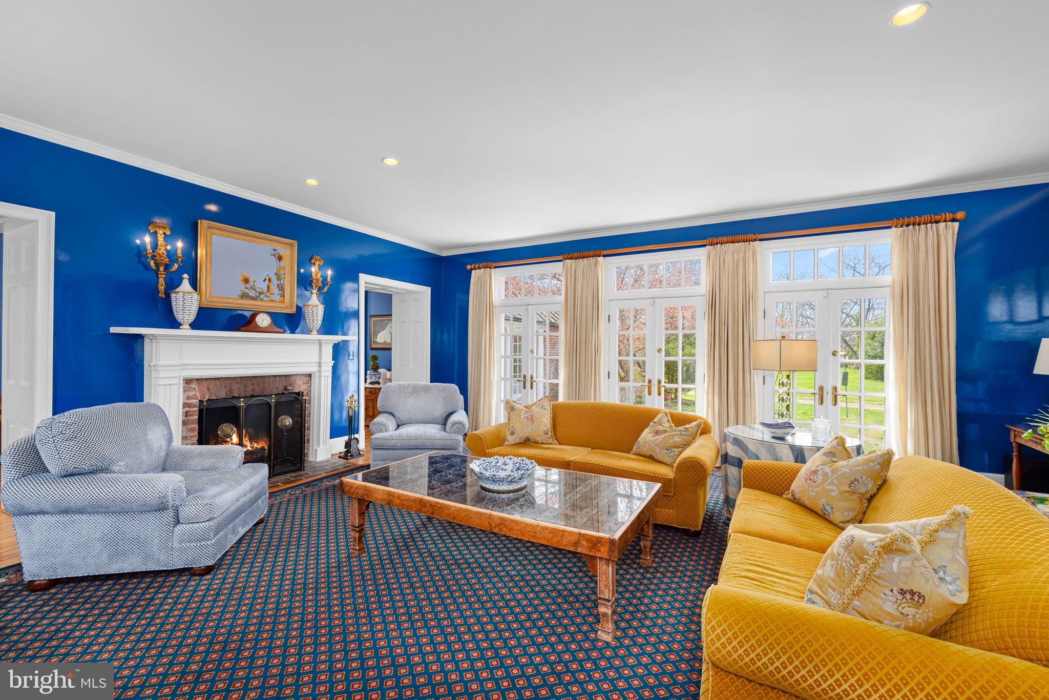 ALEXANDRIA - Residential