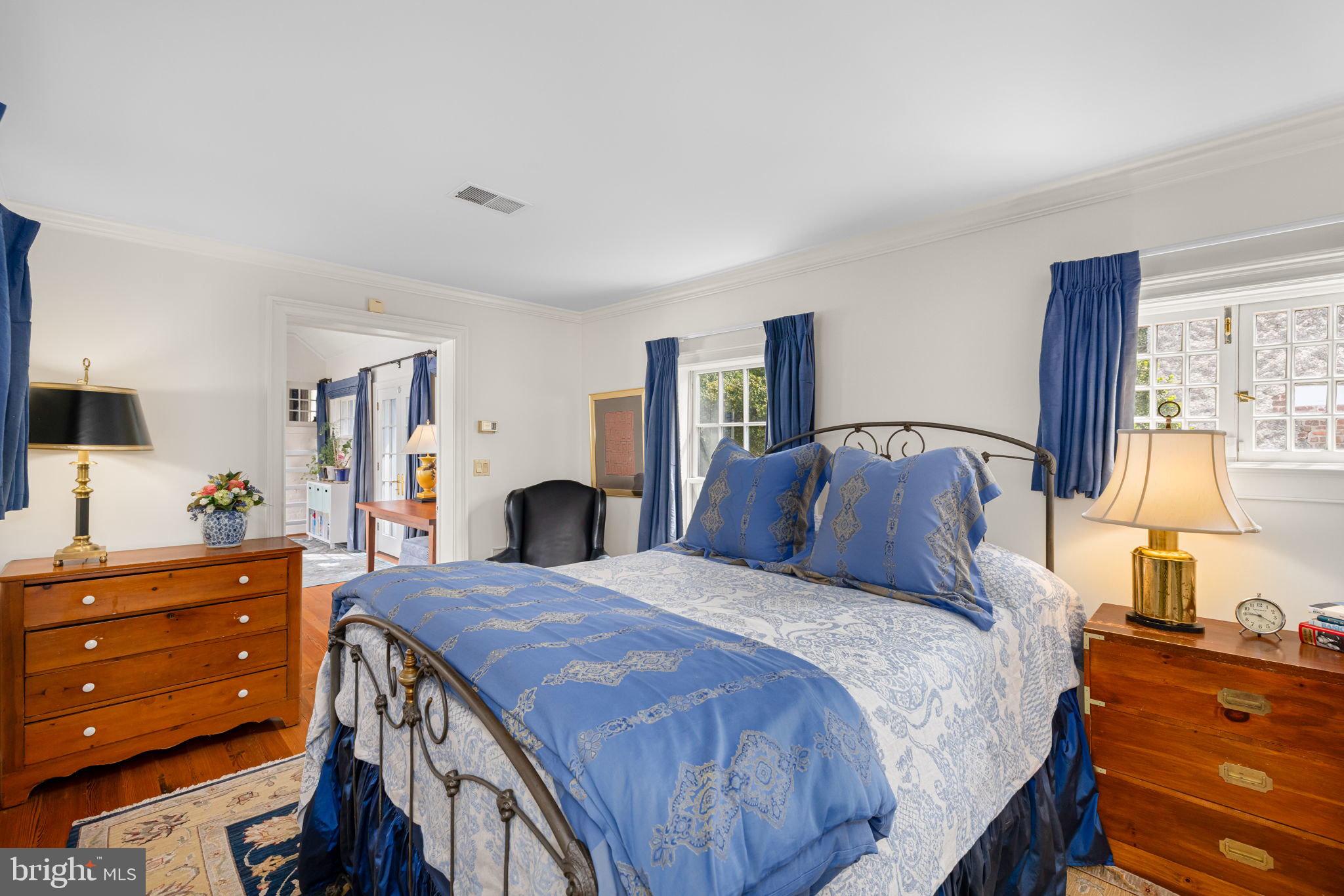 ALEXANDRIA - Residential