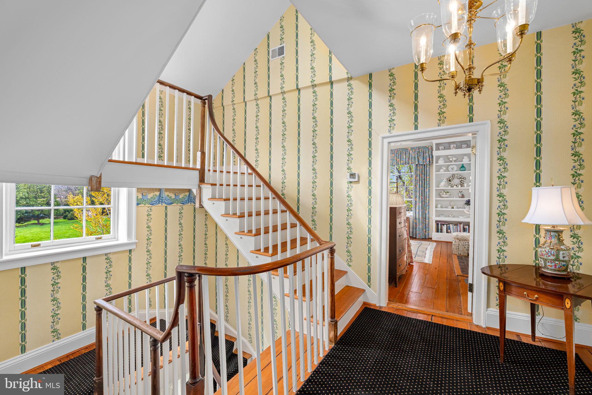 ALEXANDRIA - Residential