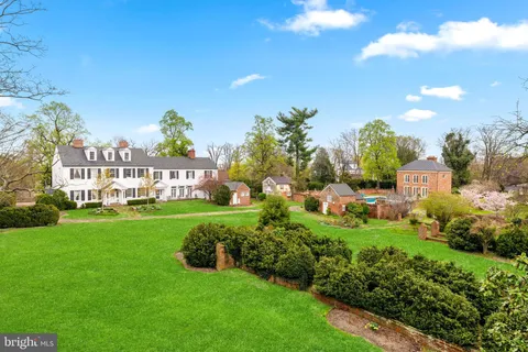 318 N Quaker Lane, Alexandria, VA 22304 - MLS#: VAAX2043762