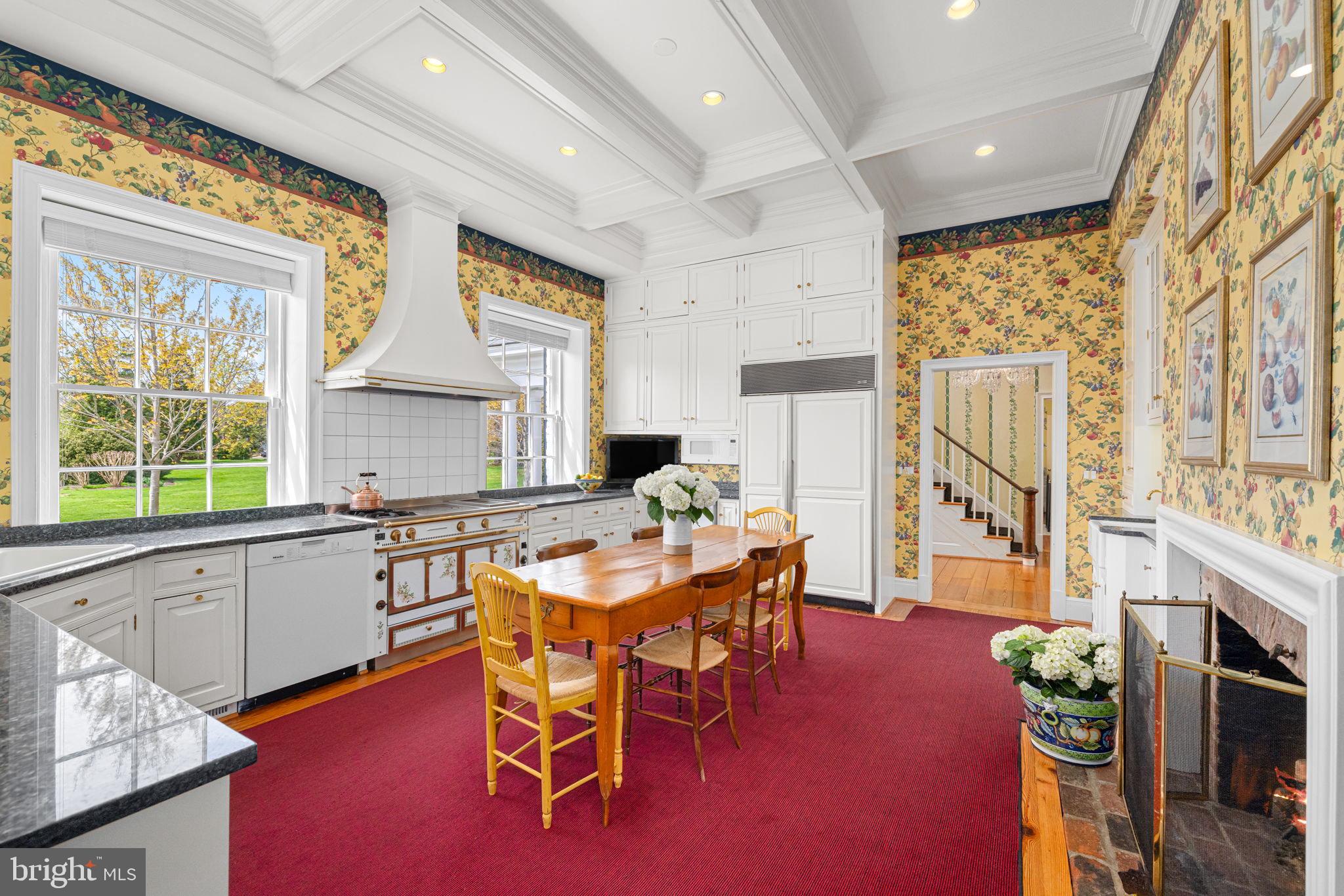 ALEXANDRIA - Residential