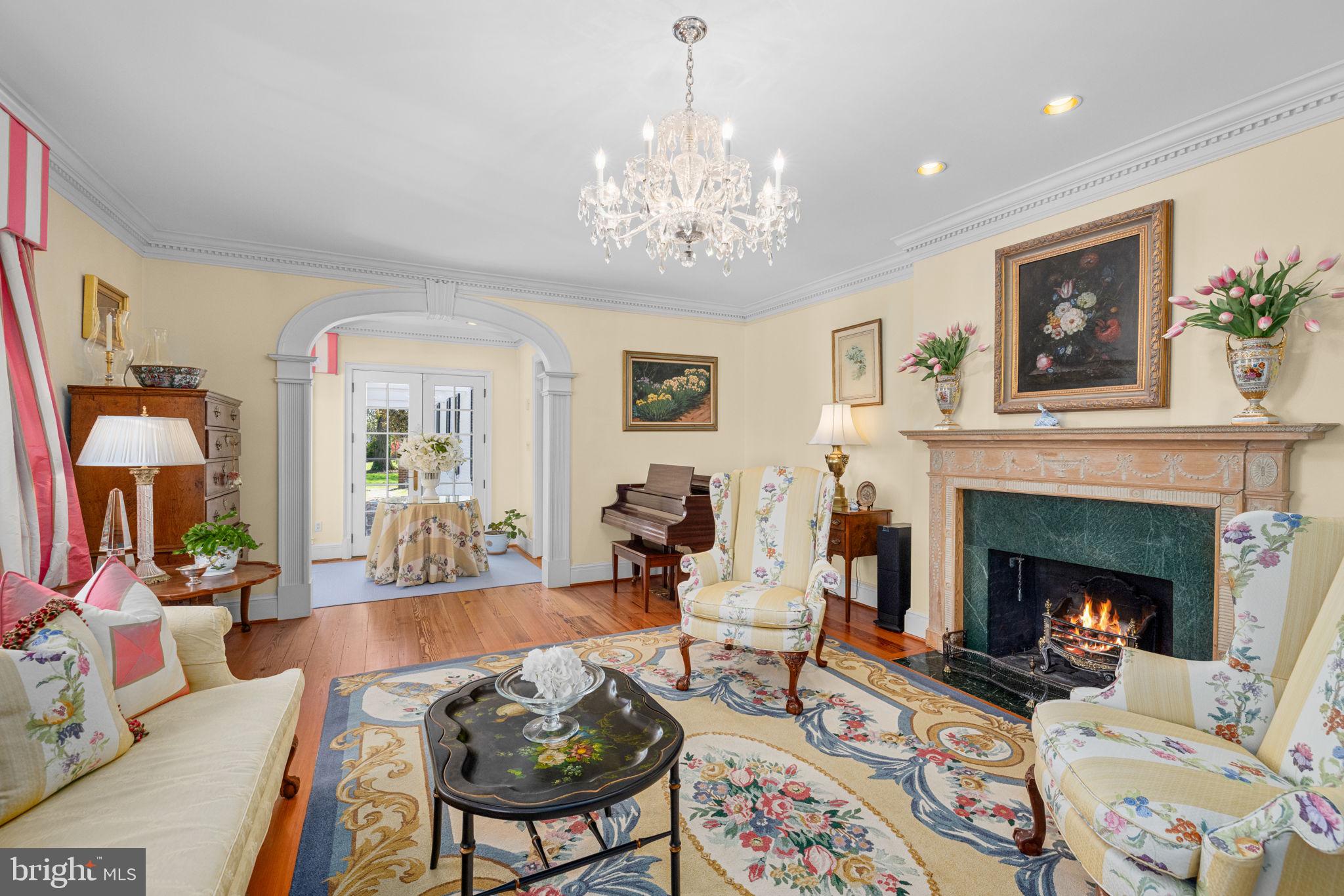 ALEXANDRIA - Residential