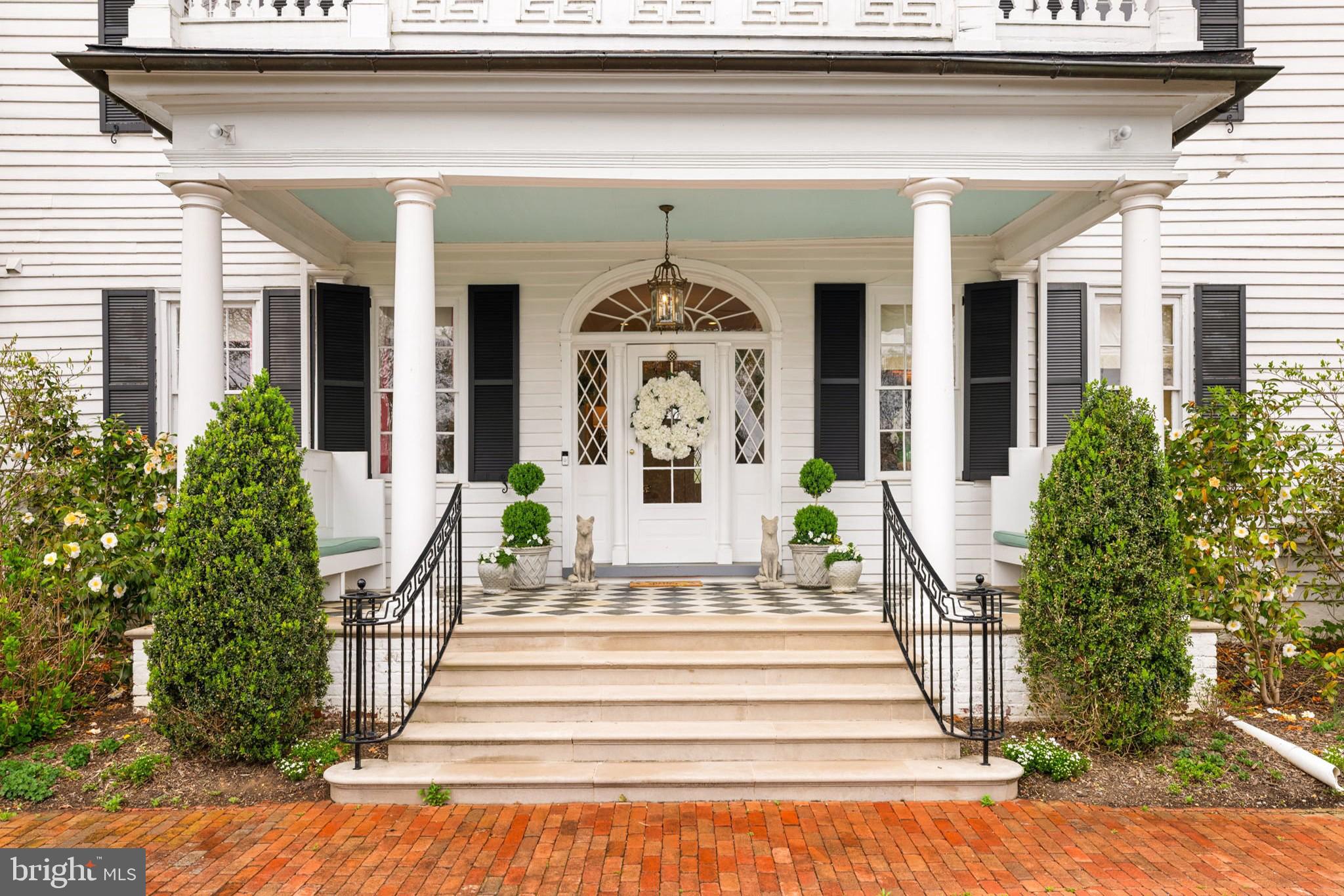 ALEXANDRIA - Residential