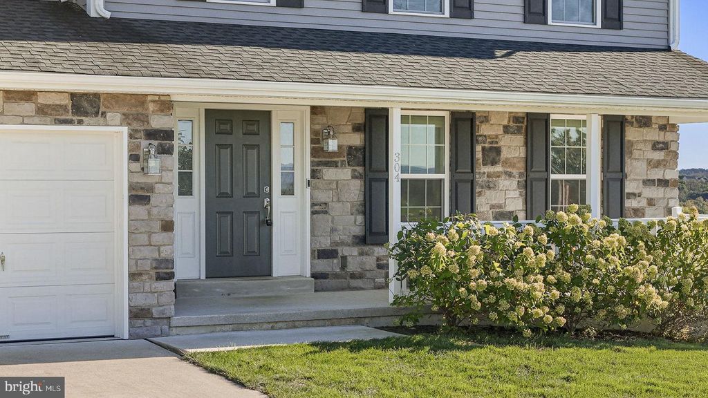 Photo of 304 Ida Red Drive, LEESPORT, PA 19533 (MLS # PABK2063282)